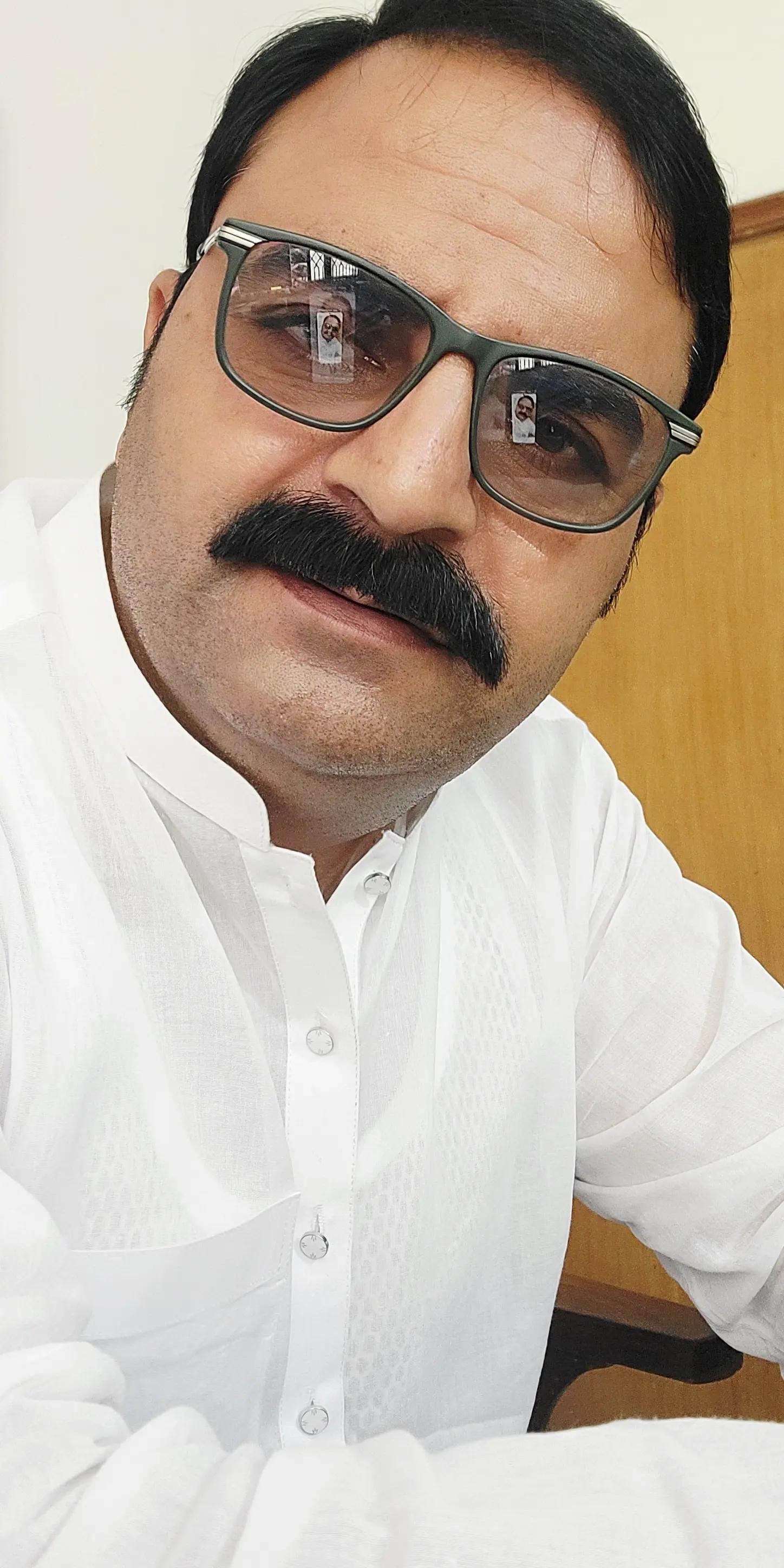 @badshah786