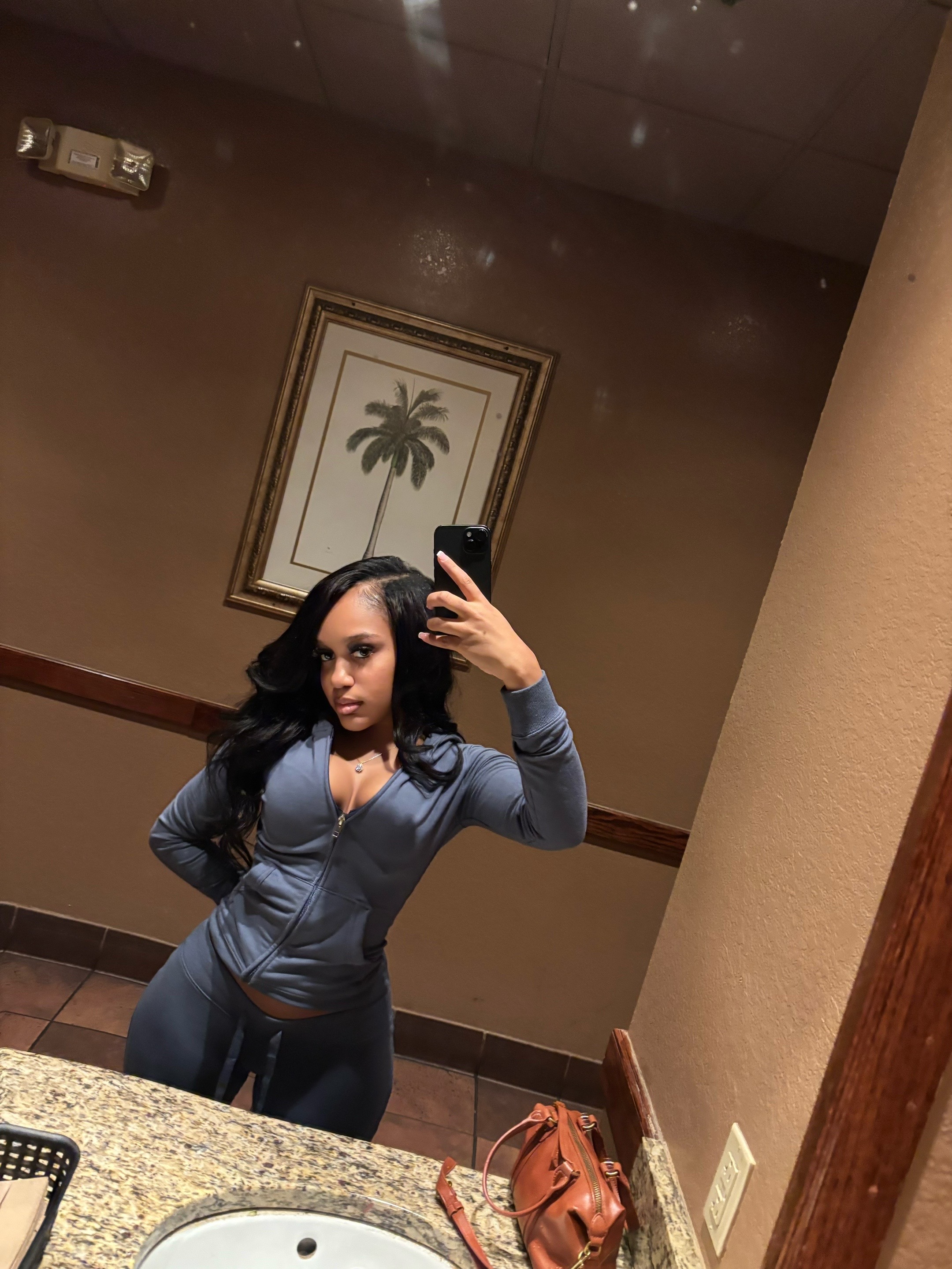 @Wifeoftay