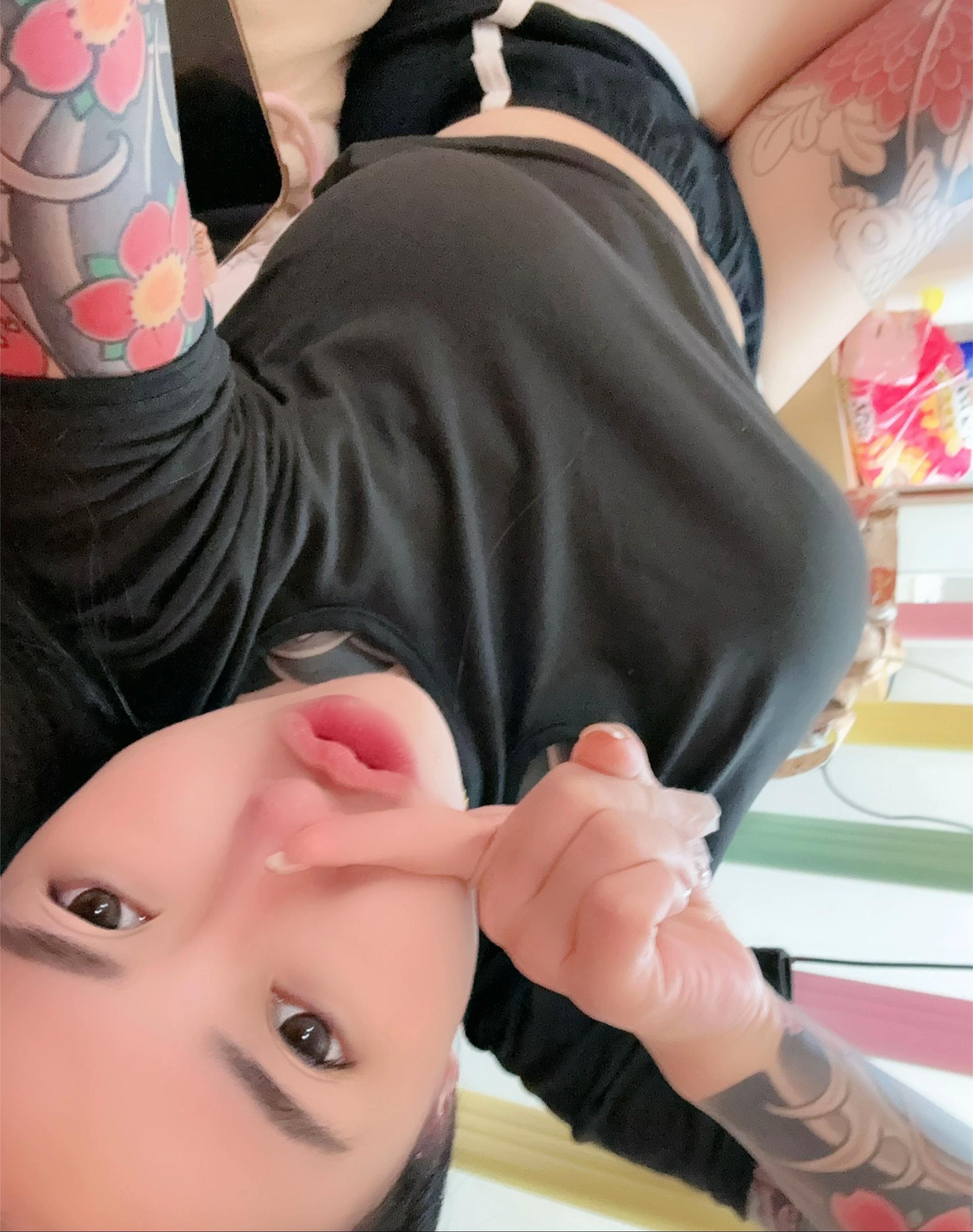 @Ting ⁰&sup2; &sup1;&sup2; 🔅 ᥫᩣ.&uml;̮