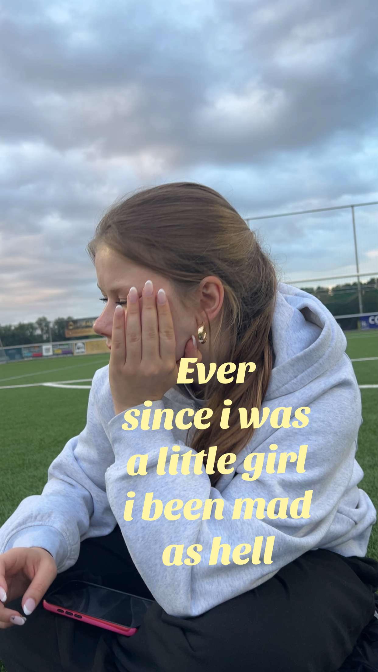 @Rihanna
