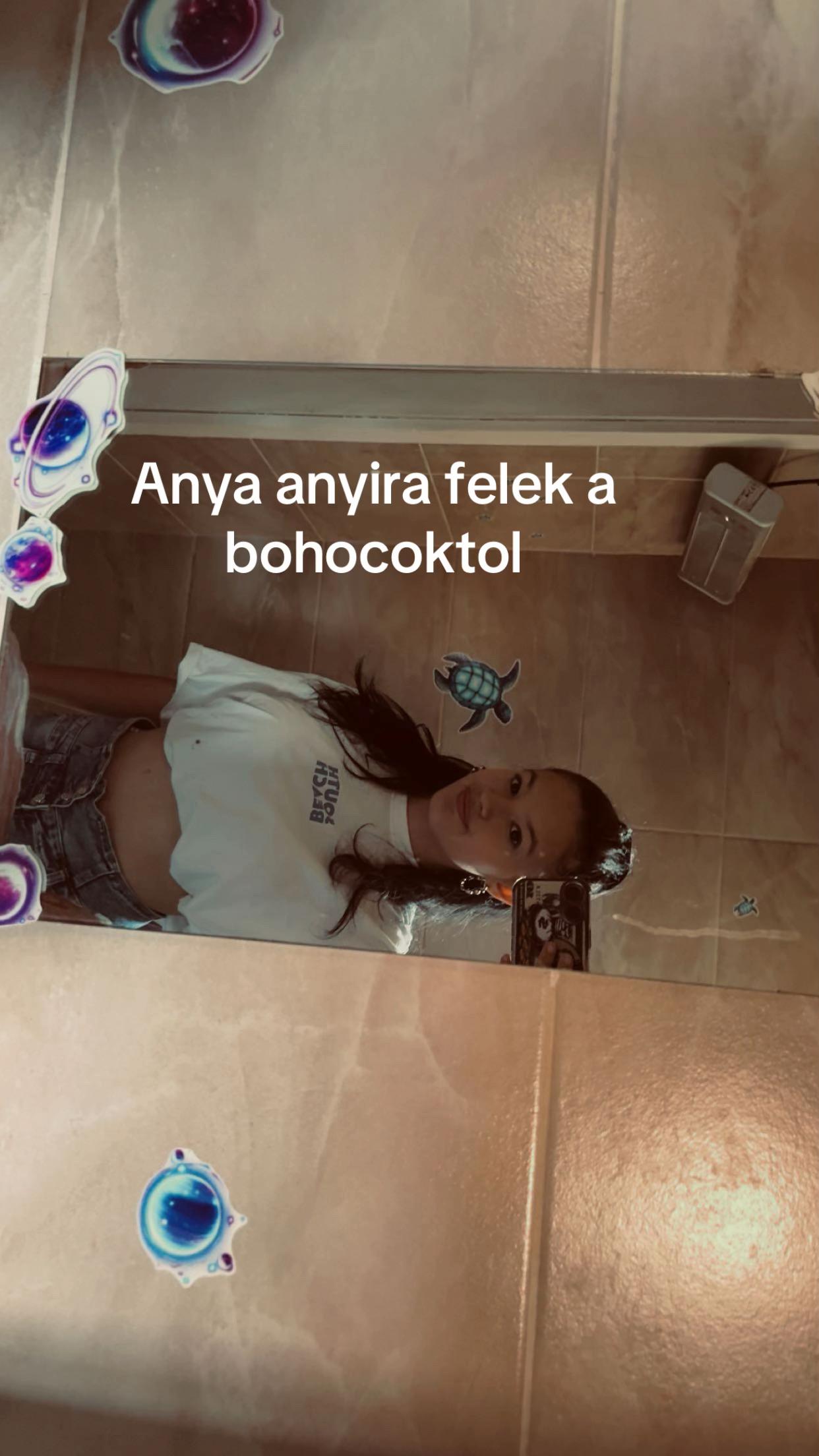 @Zoecska