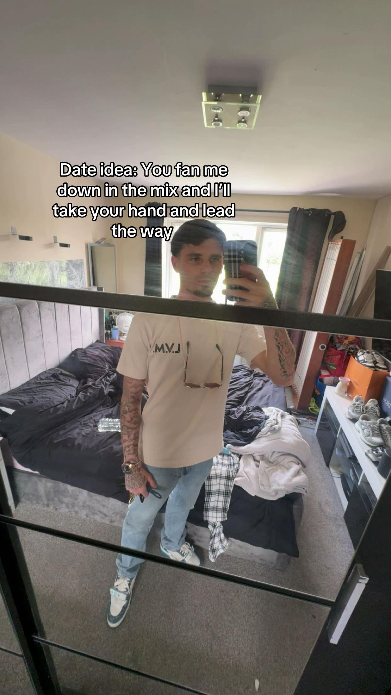 @RS