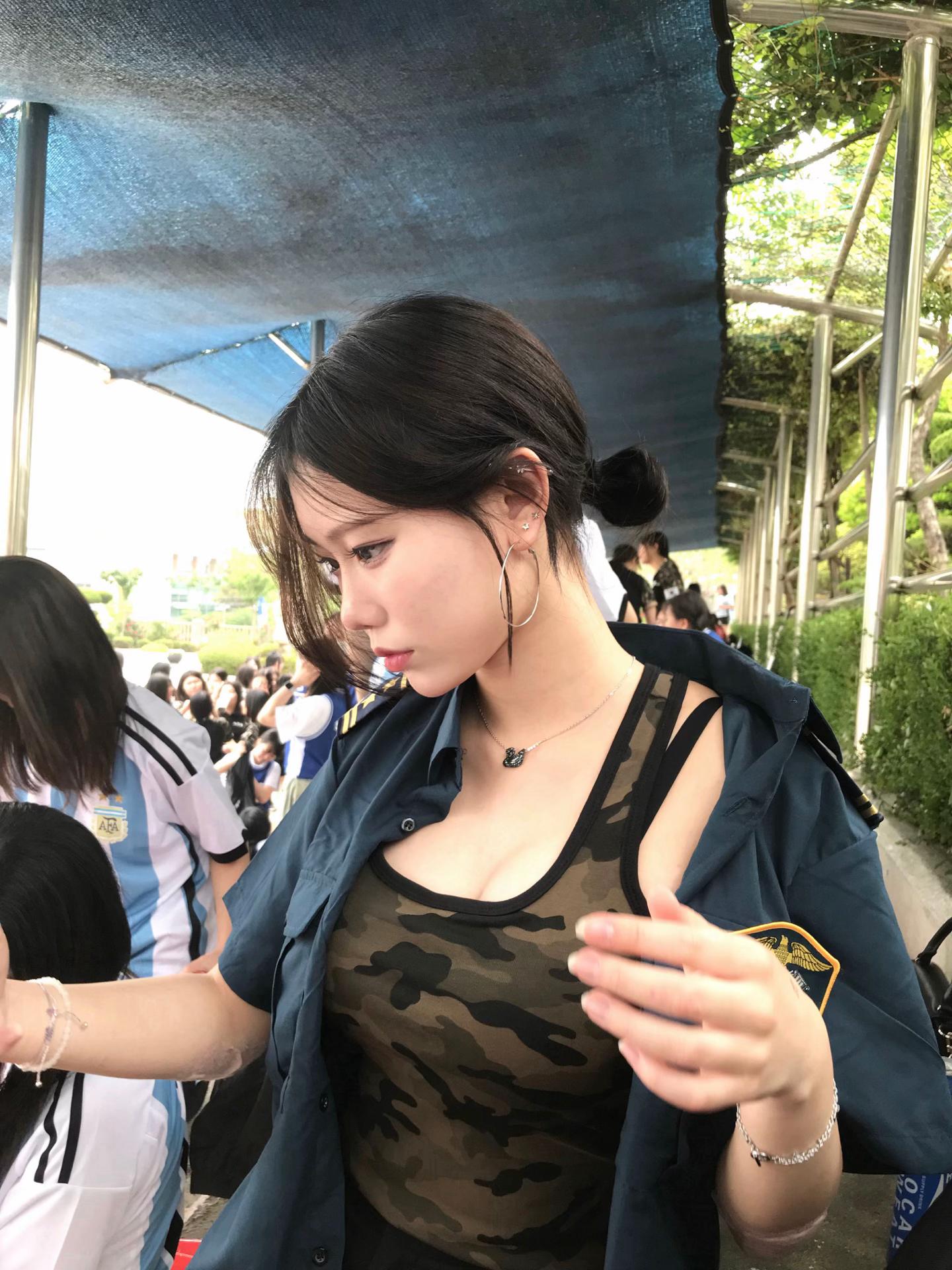 @황윤주