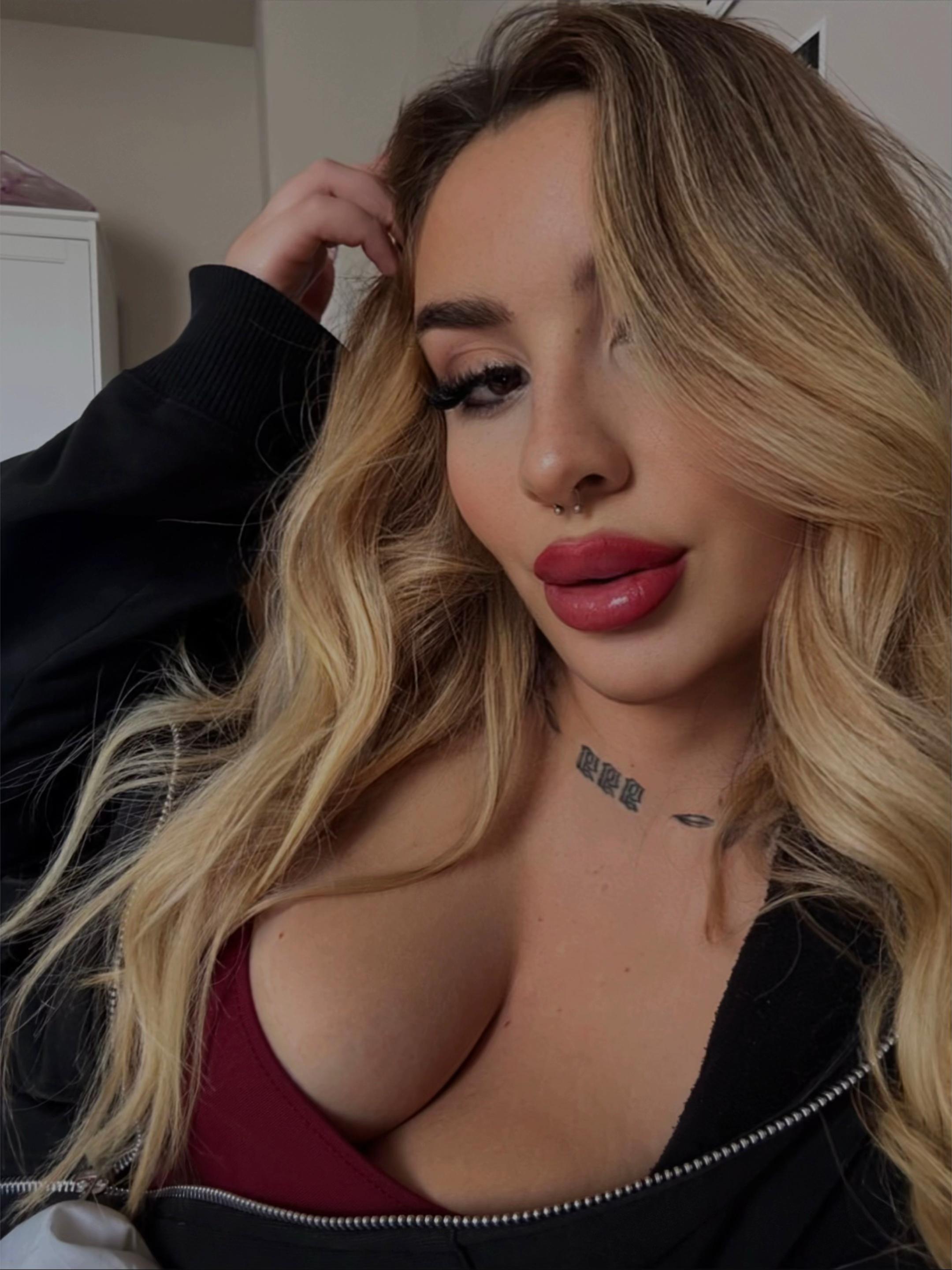 @Valeriaverzini