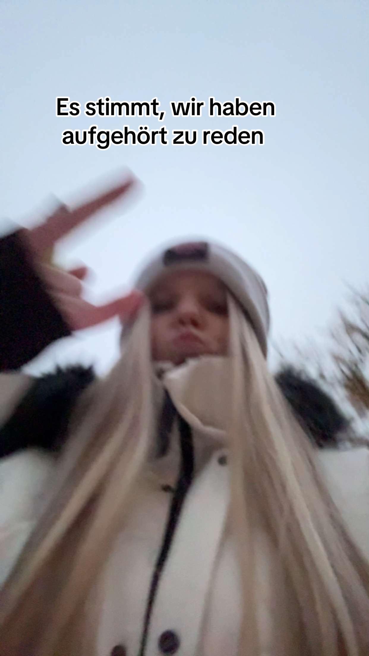 @_emily_hnr
