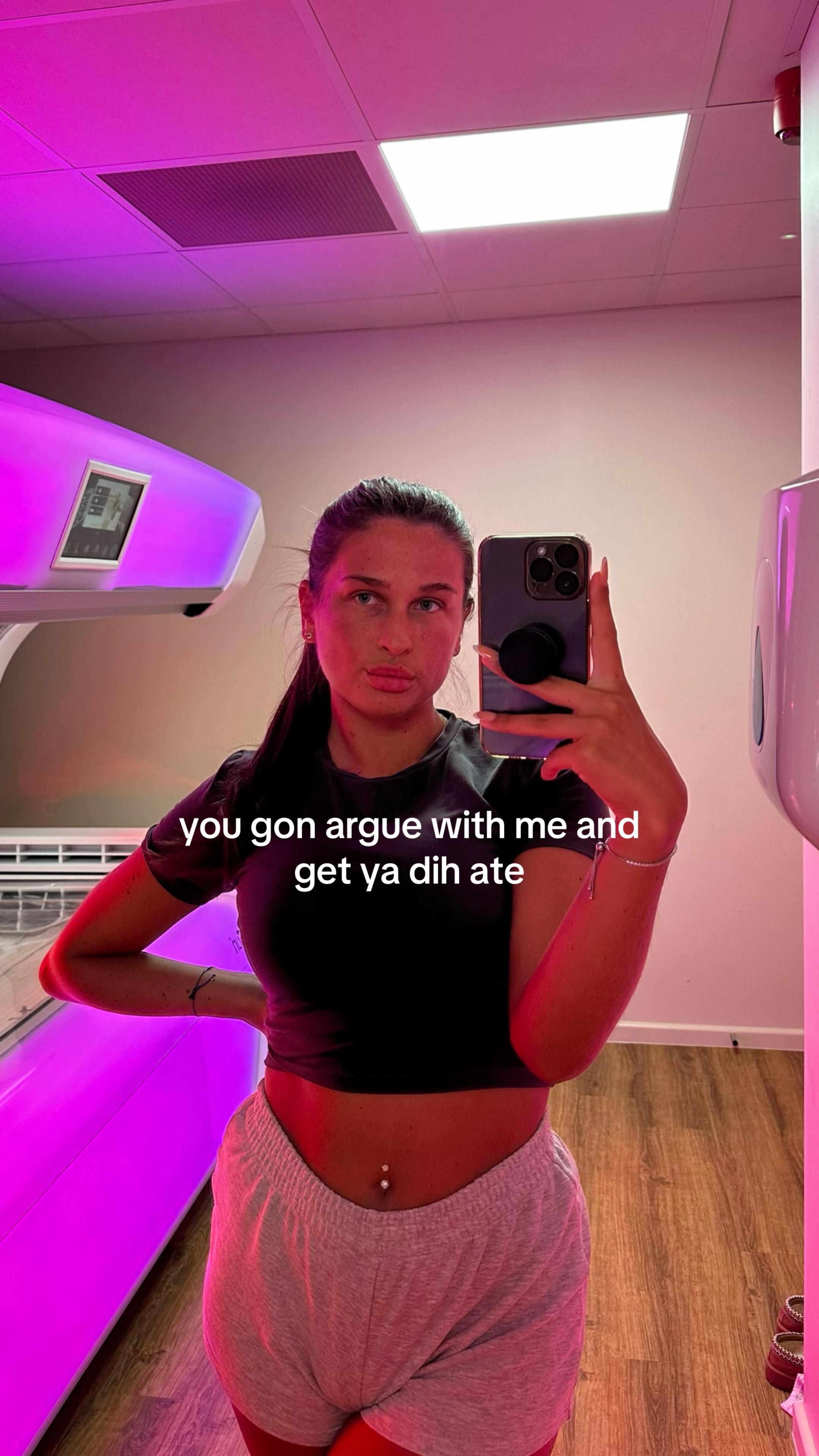 @oliviawazowxx