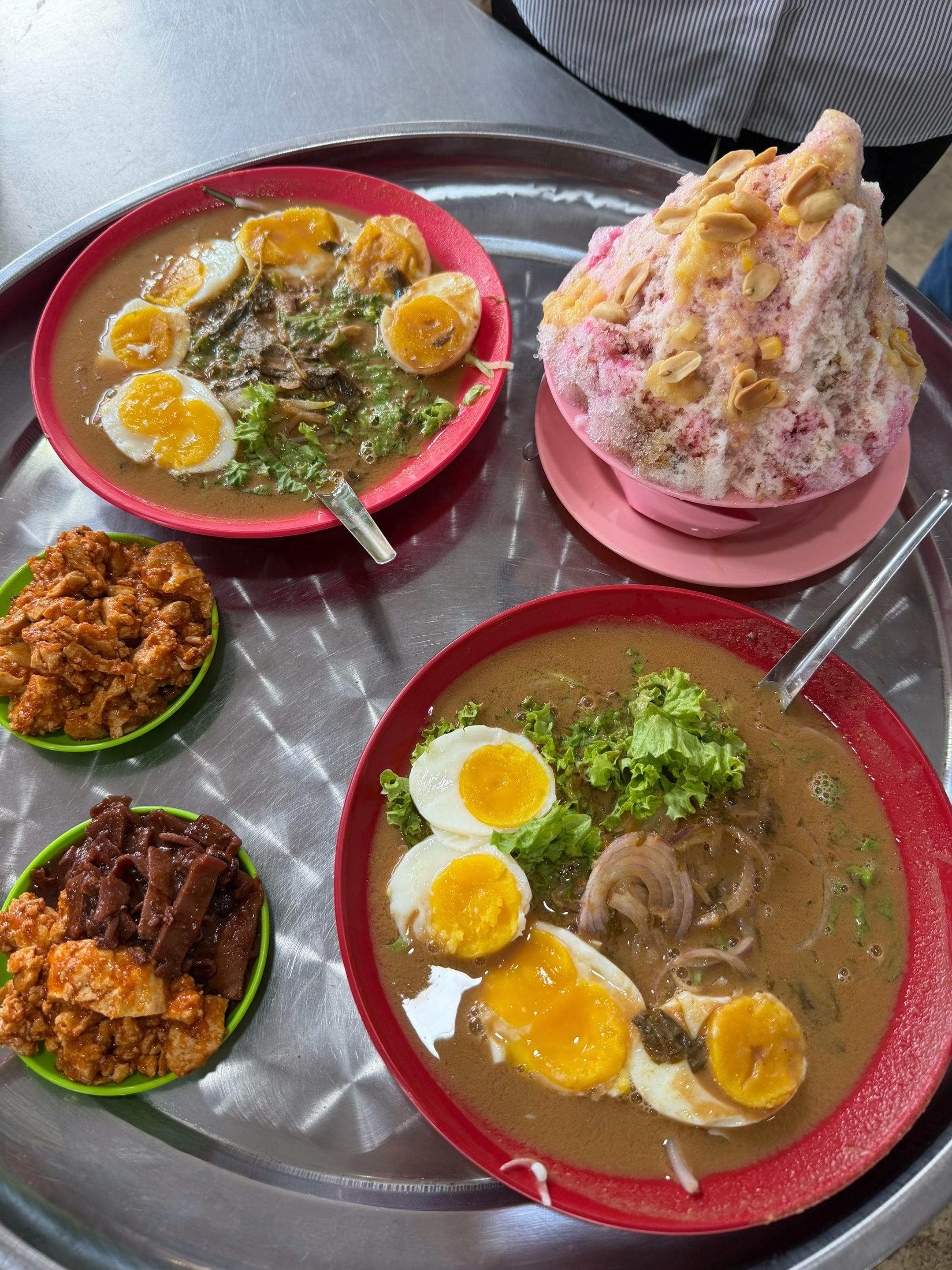 @caown (laksa kak wa)