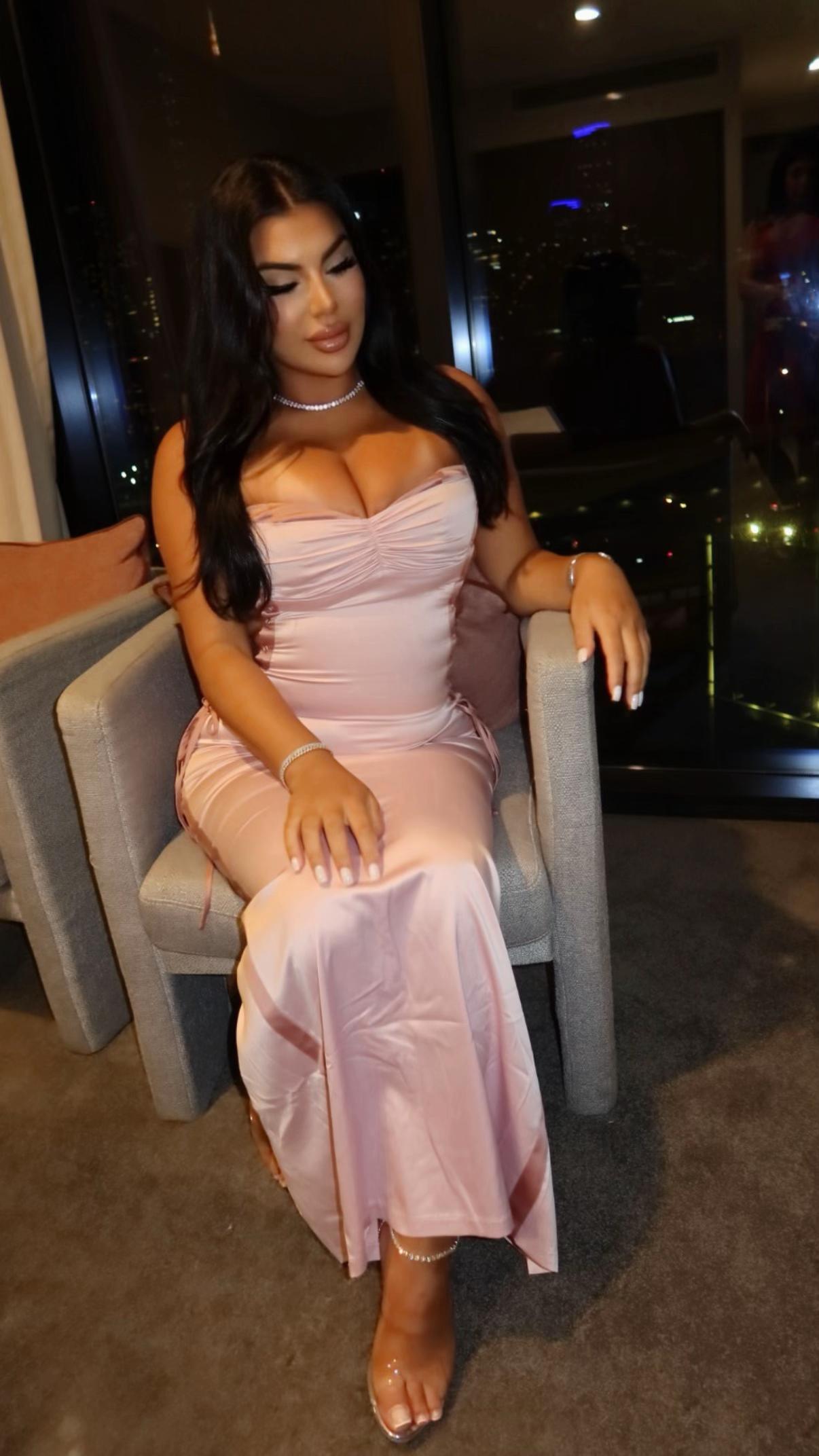 @missdania__