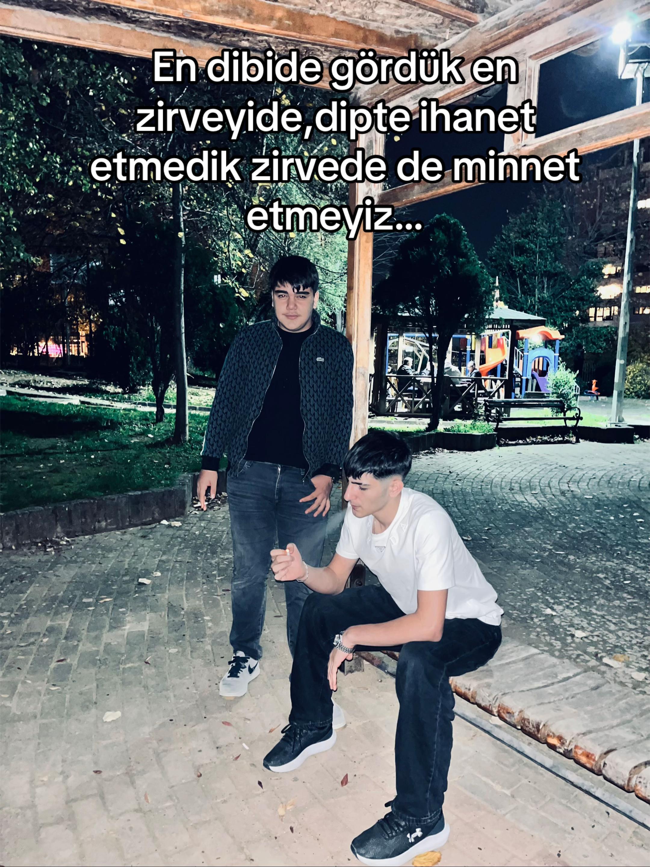 @M E R D O