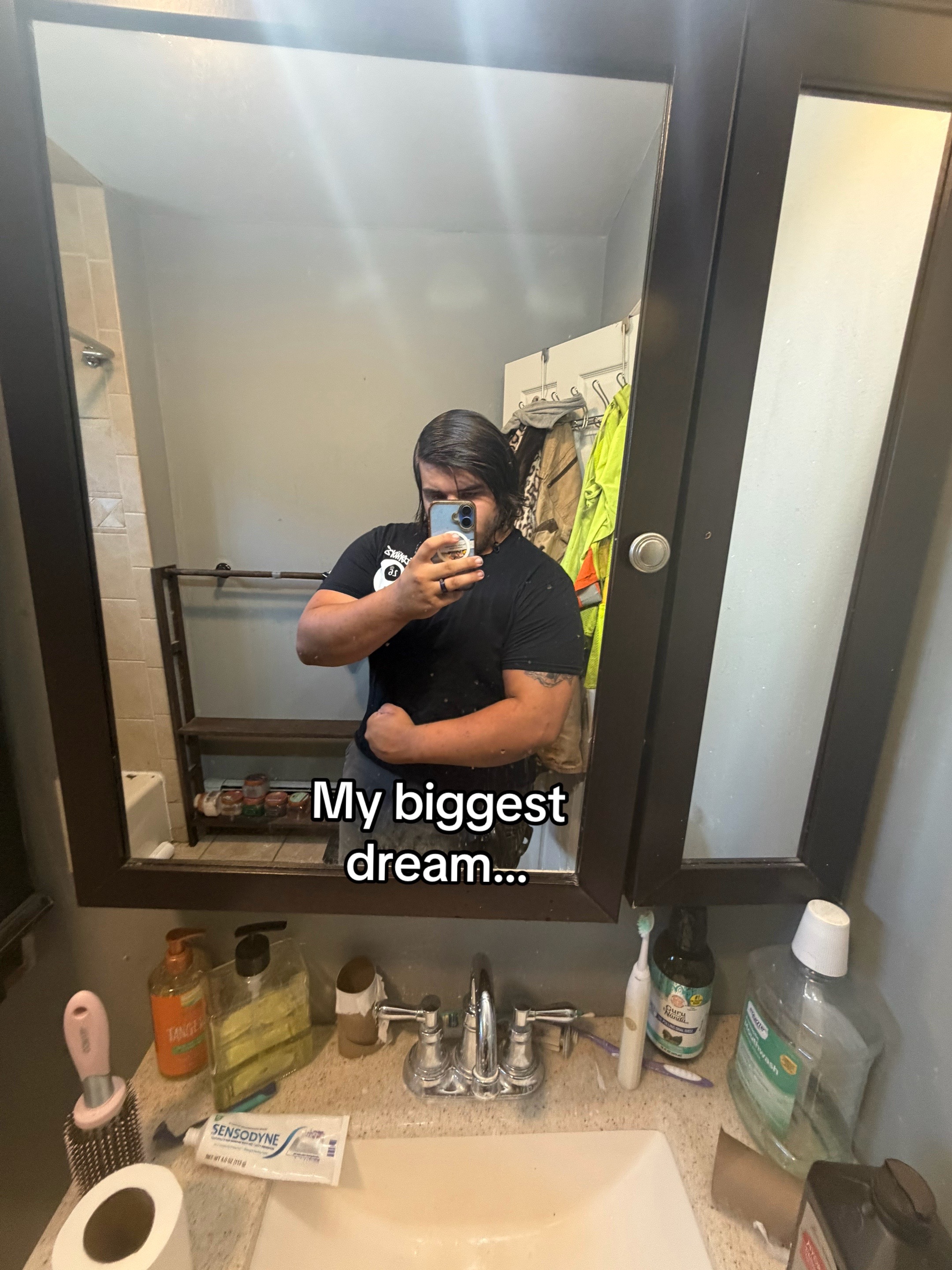 @Dmon2607