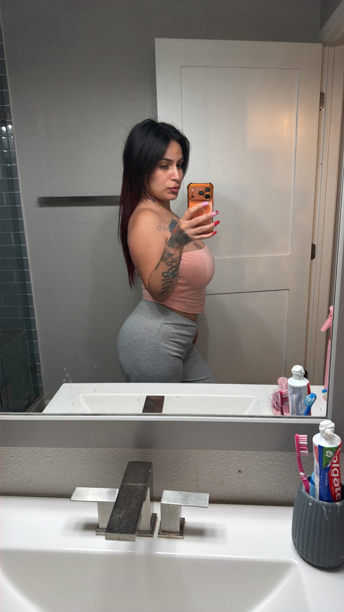 @B🍒
