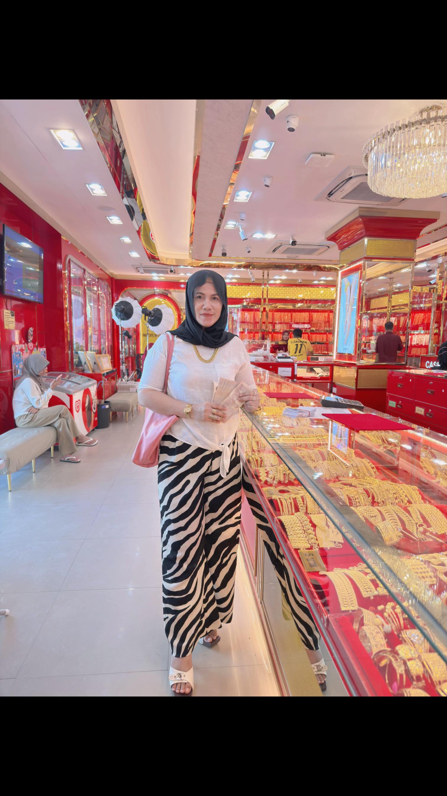 @Dekcha Shop