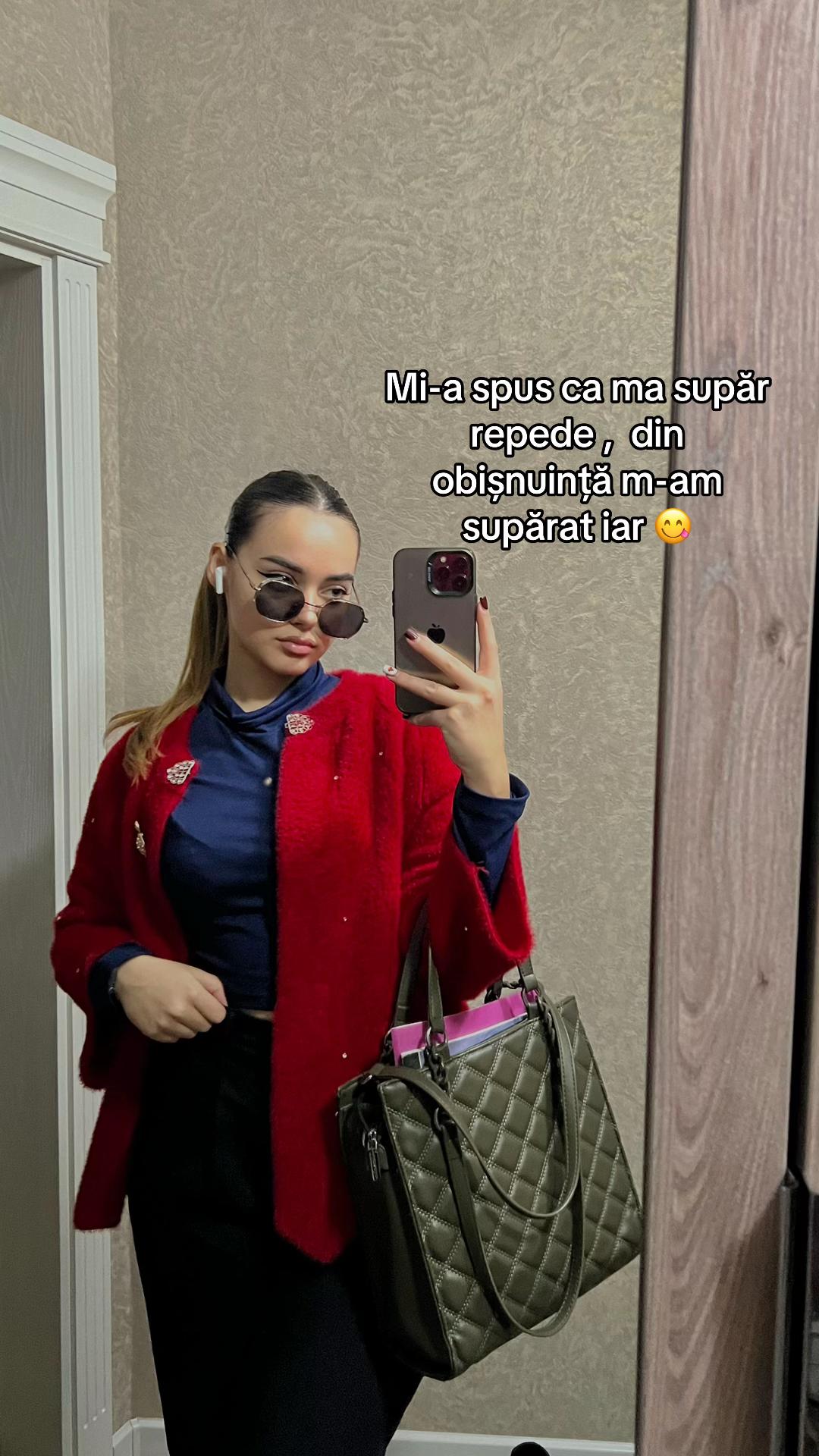 @Marionela G
