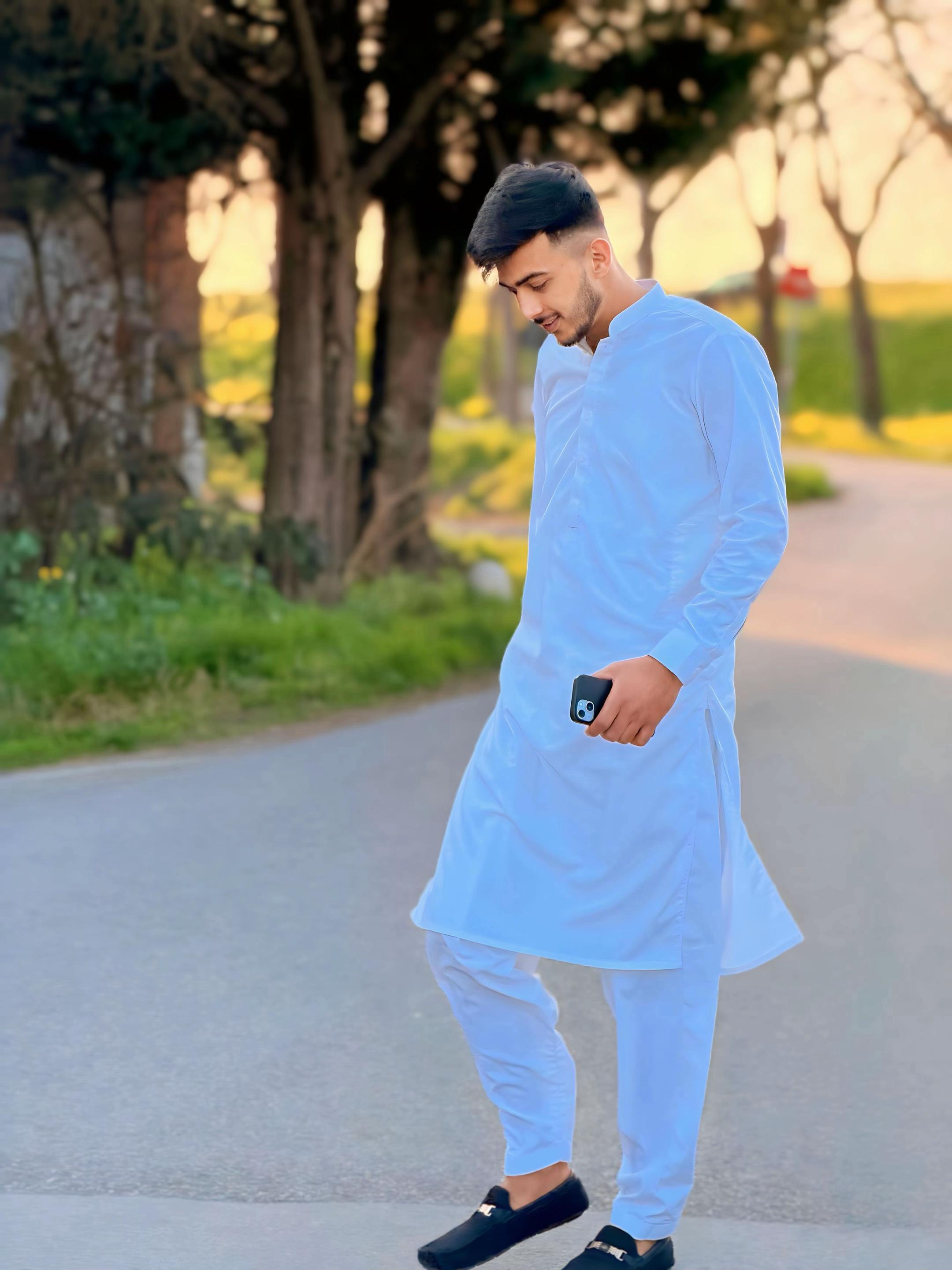 @🙈𝐼。𝐴𝑀。𝐵 𝒜 𝐿 𝐼 🇮🇹🙈