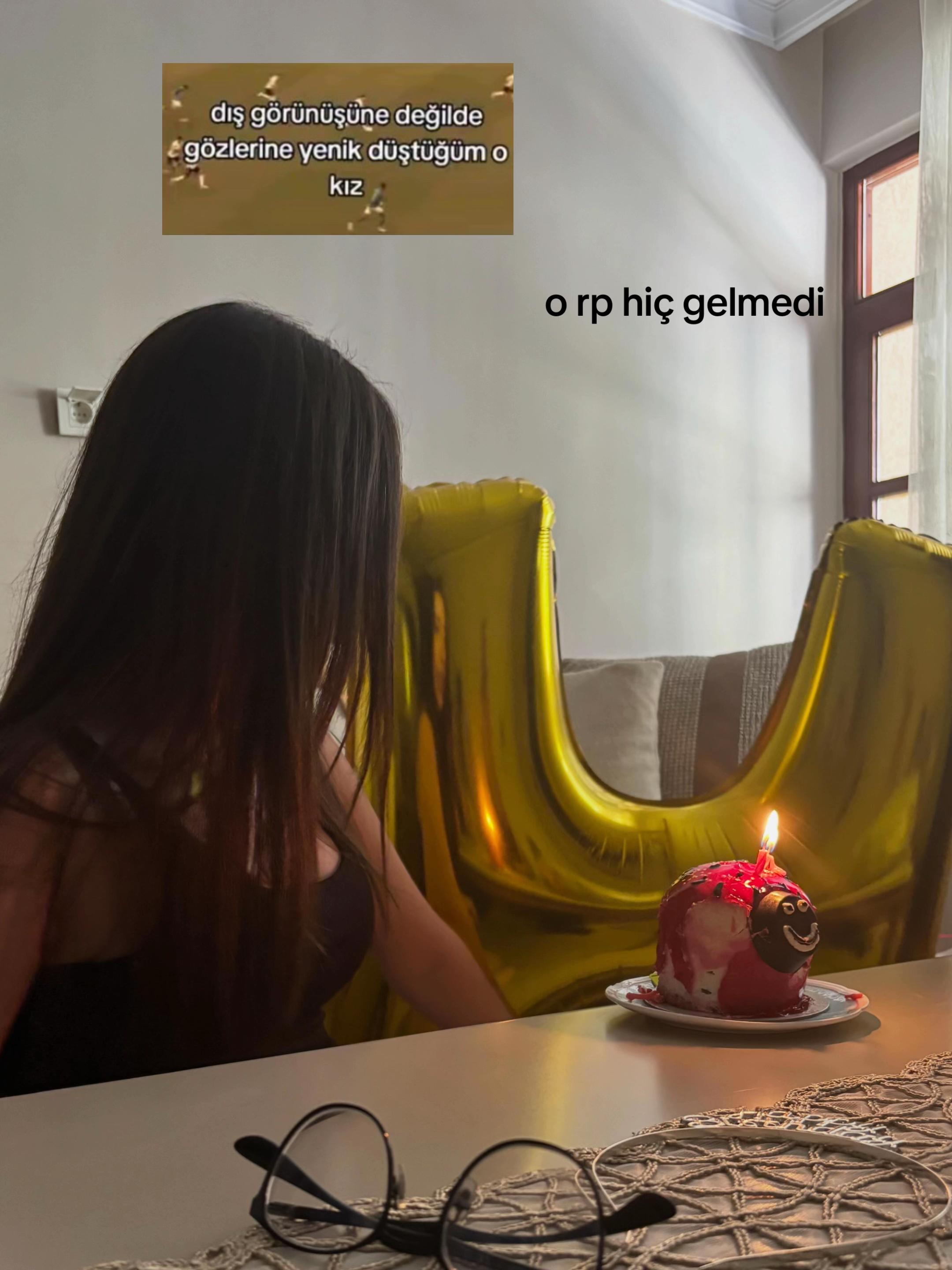 @hilyelibanuuuu