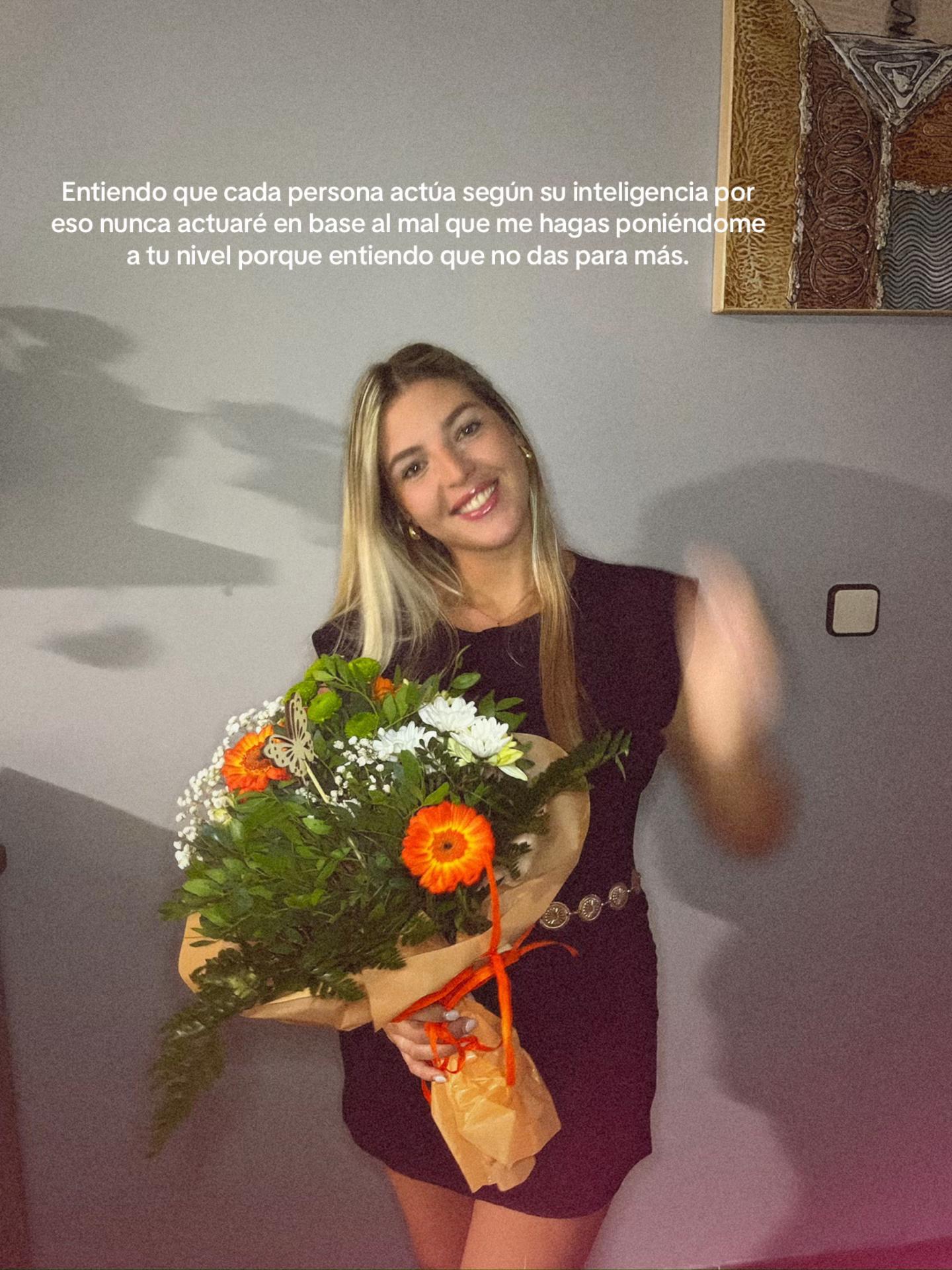 @Carlita💌