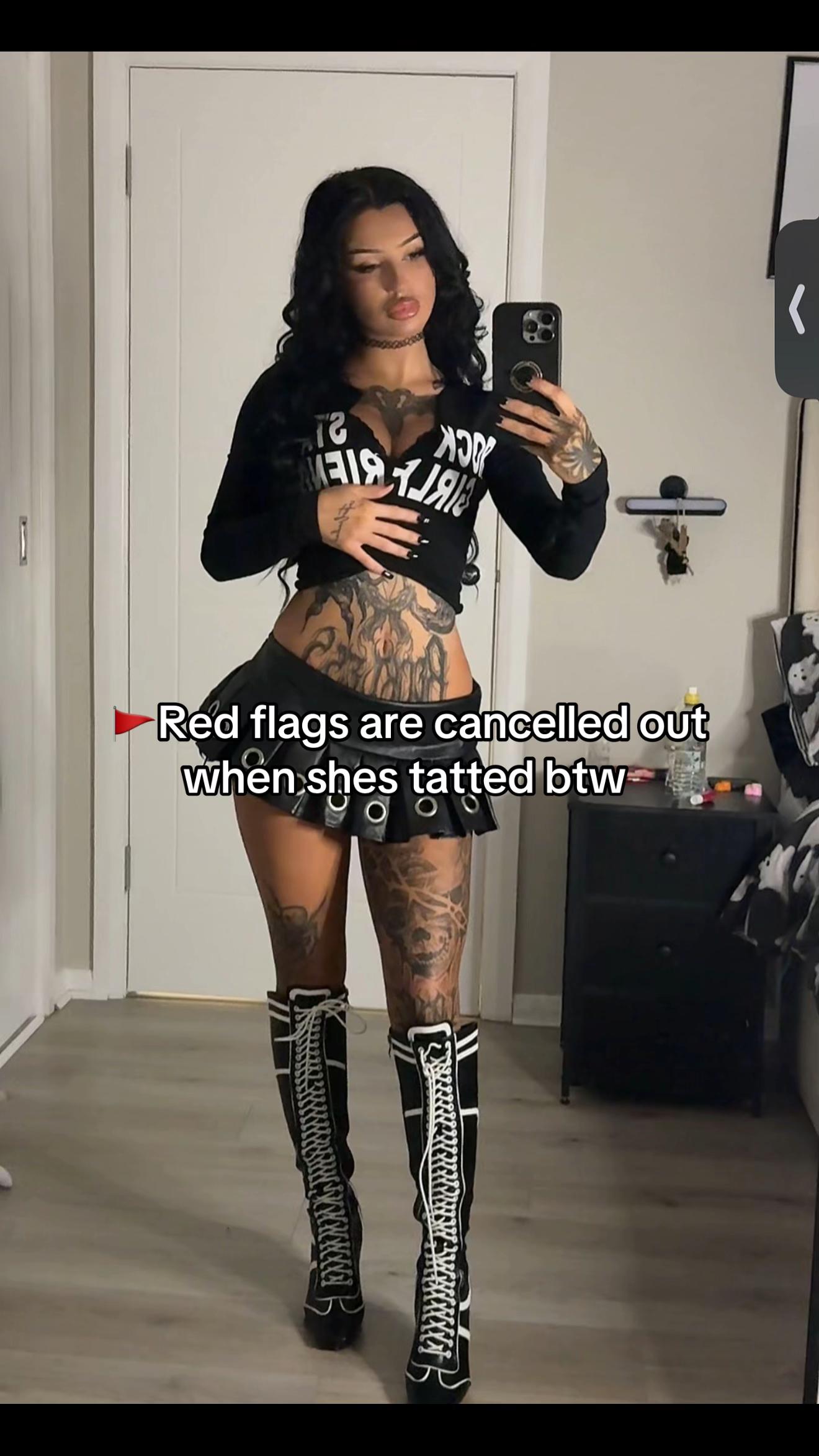 @Amy-leigh Egan🦇