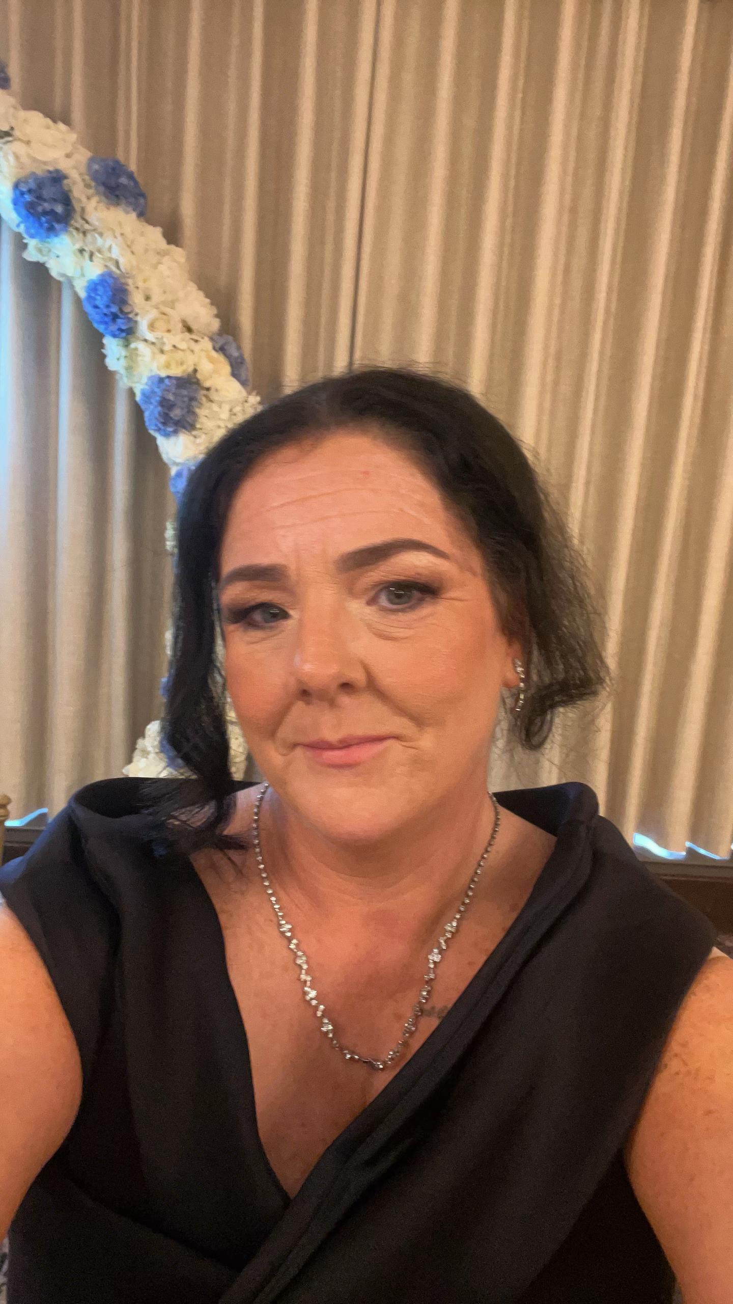 @xxx Lisa proud mother of 7 xx