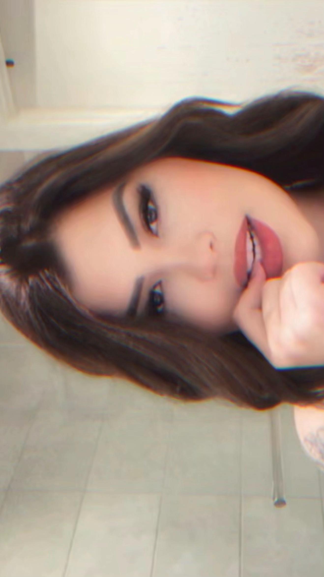 @Annaa_ak