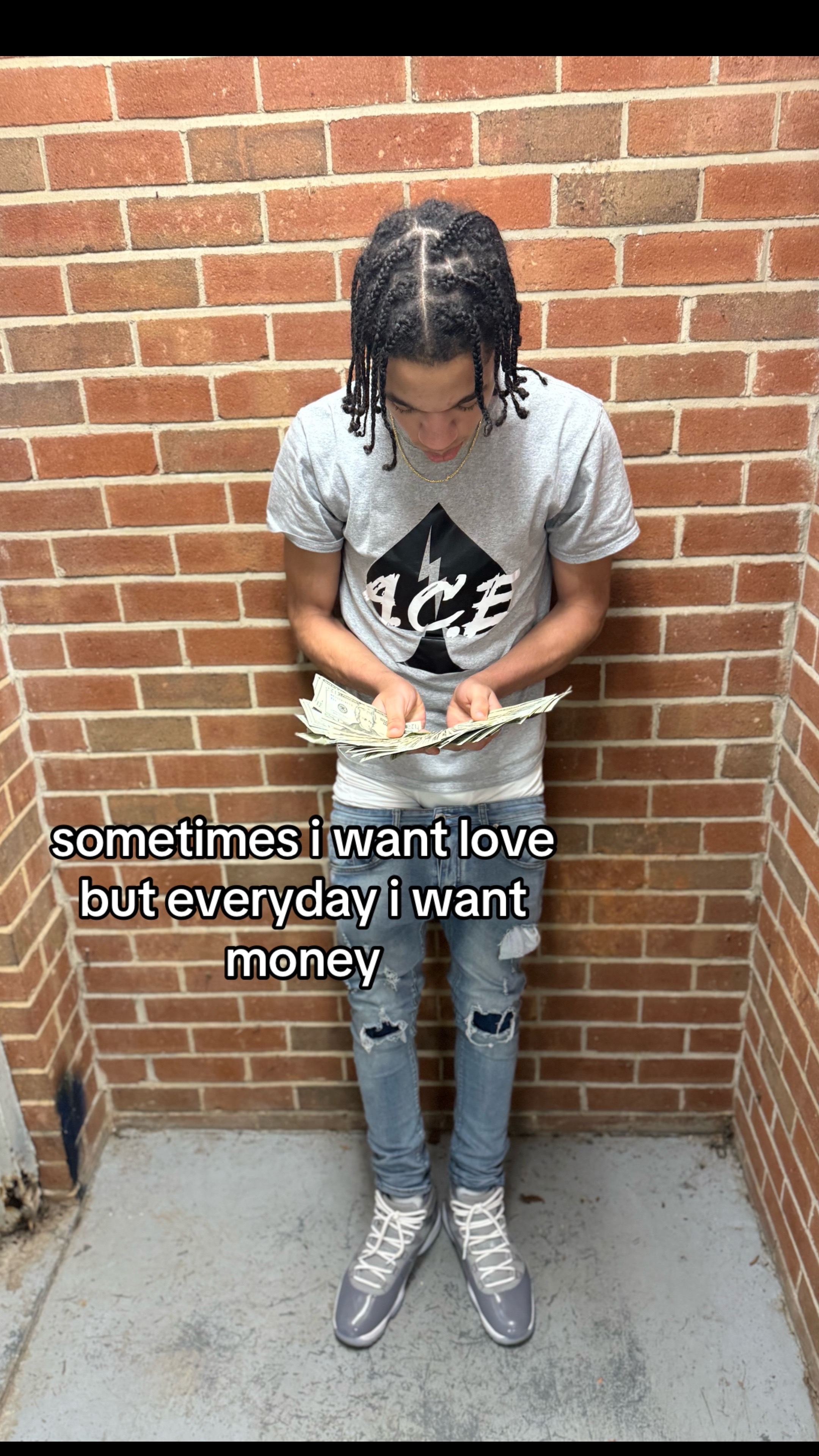 @Ytn n Jlew