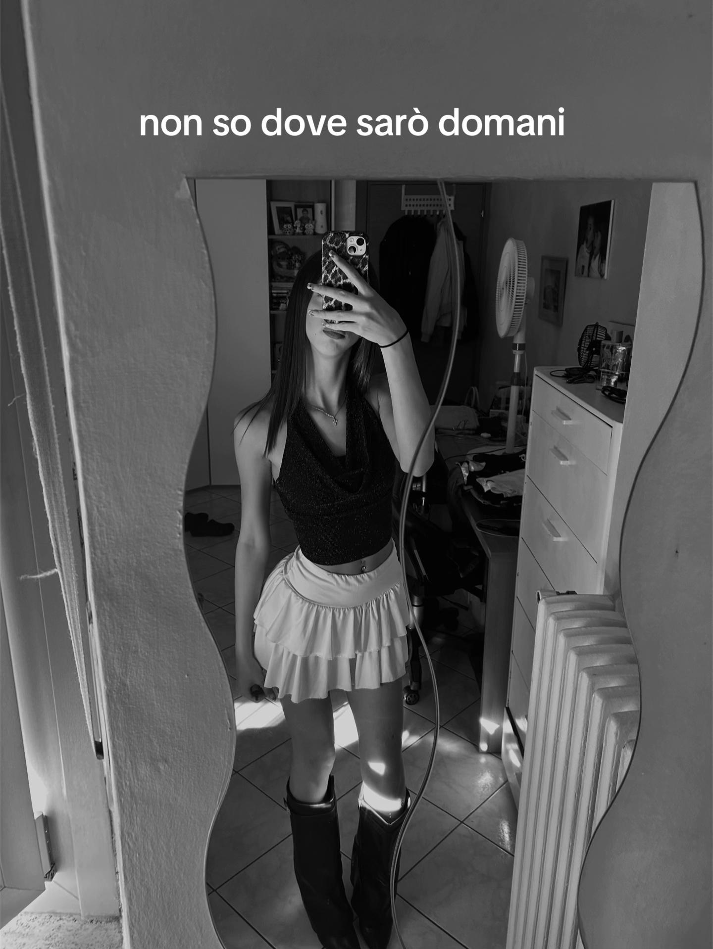 @_eleee2_