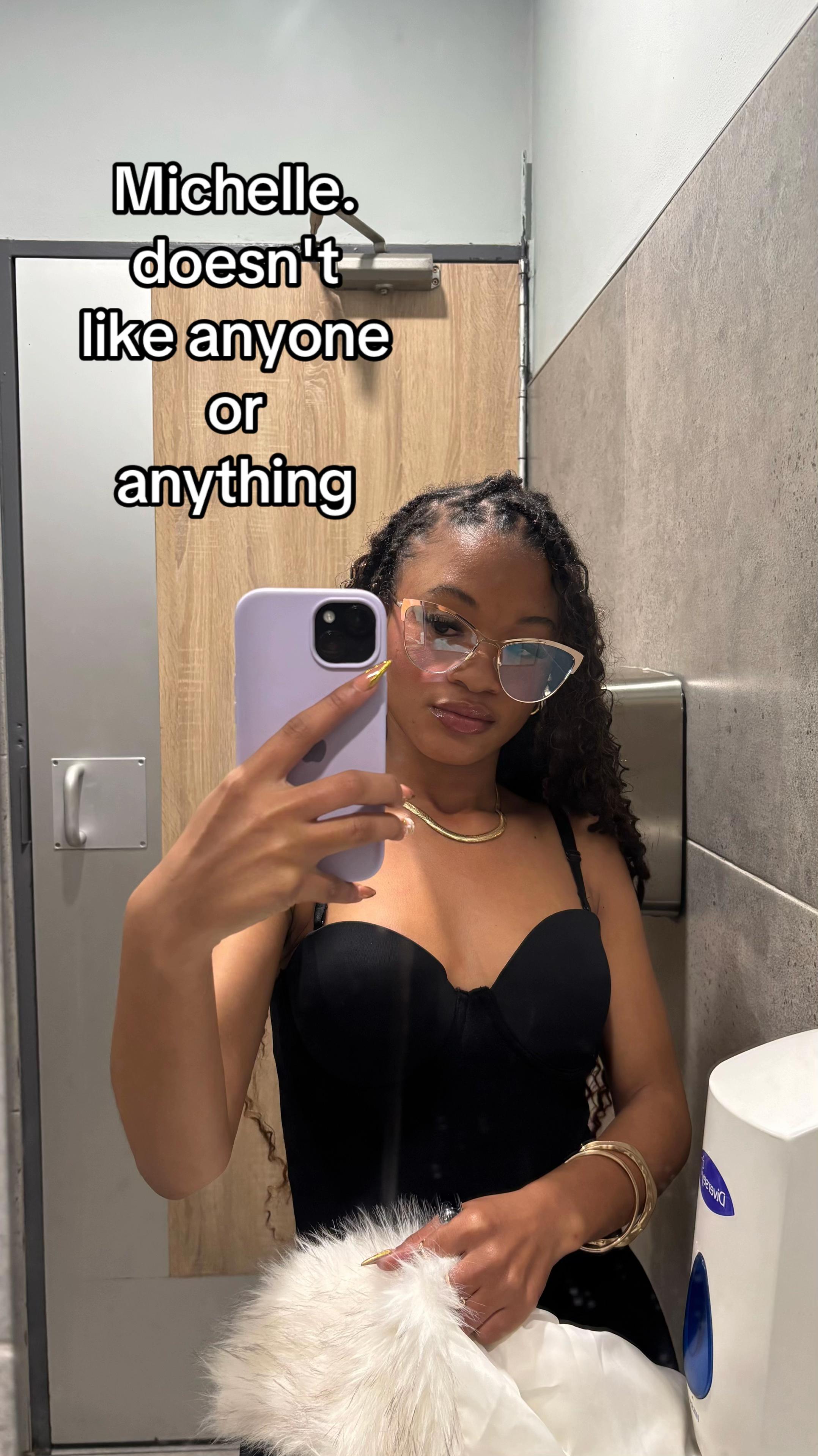 @ᥫ᭡The_realmichelleᥫ᭡.
