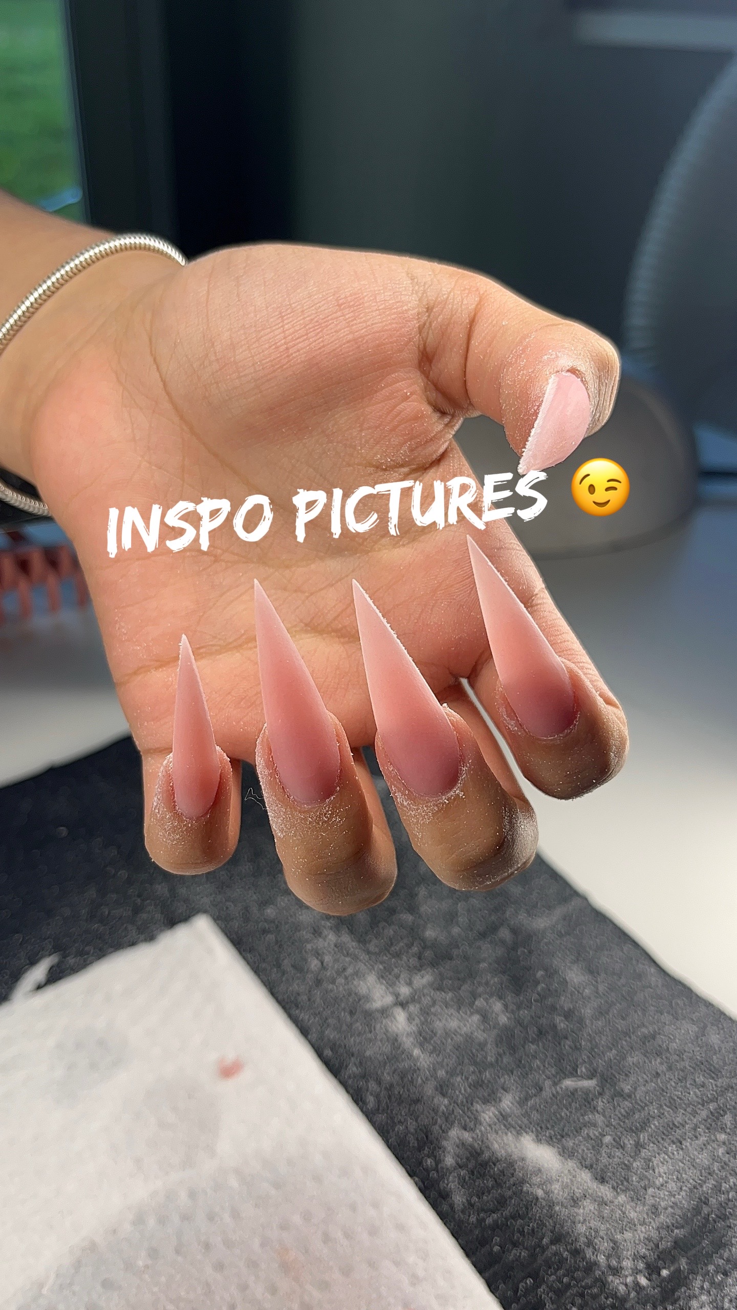 @RICH OFF NAILS 💖