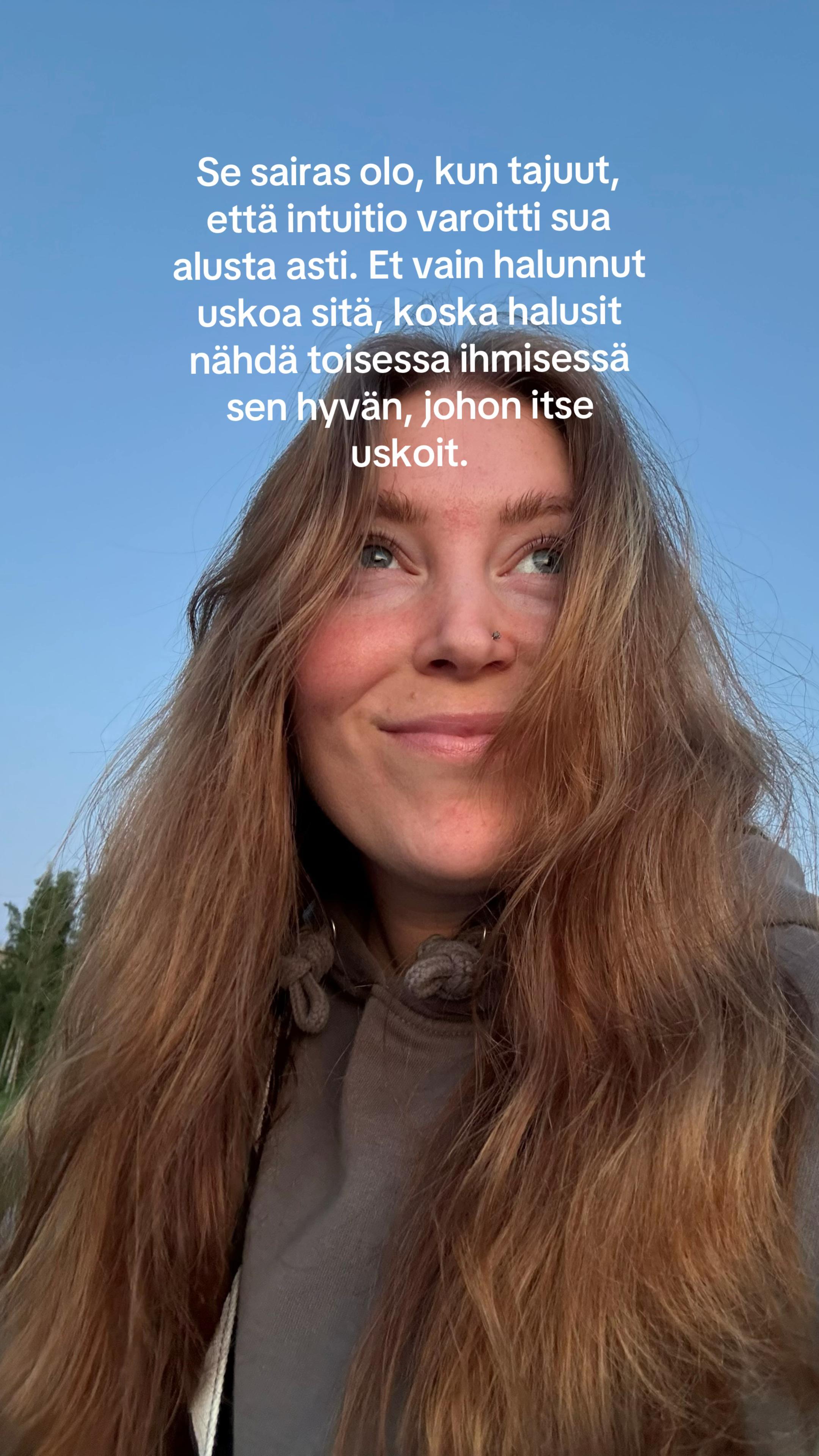 @RonjaJosefiina