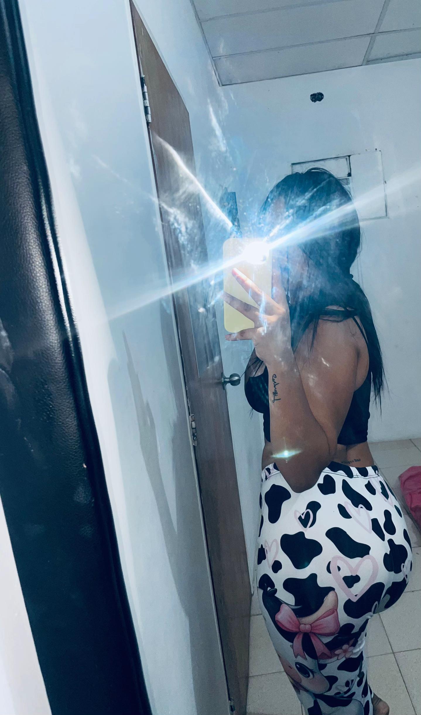 @👩🏻
