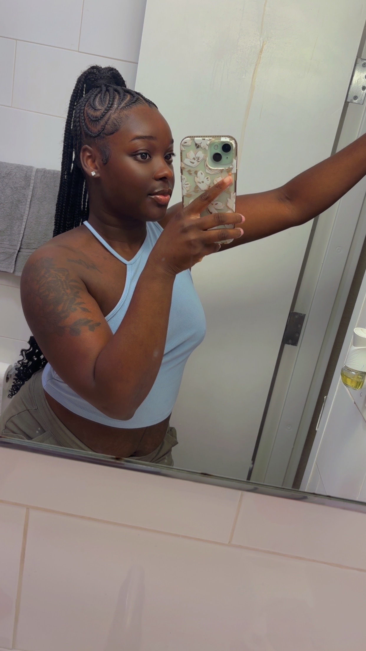 @Niya.Brown