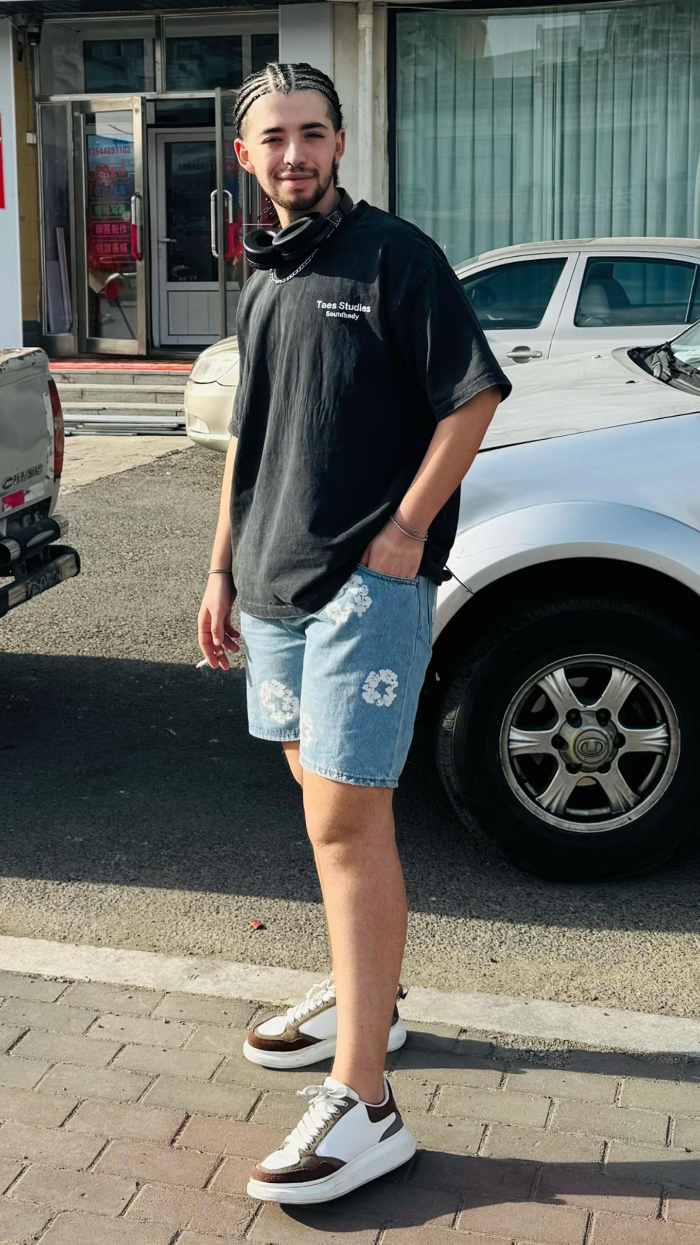 @Oussama🇨🇳