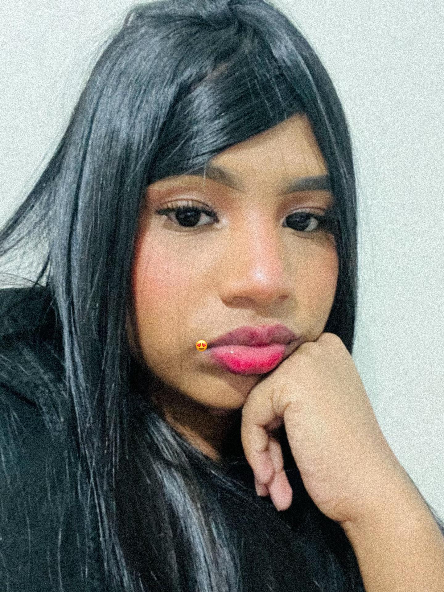 @𝓐𝓷𝓰𝓮𝓵𝓲𝓼.