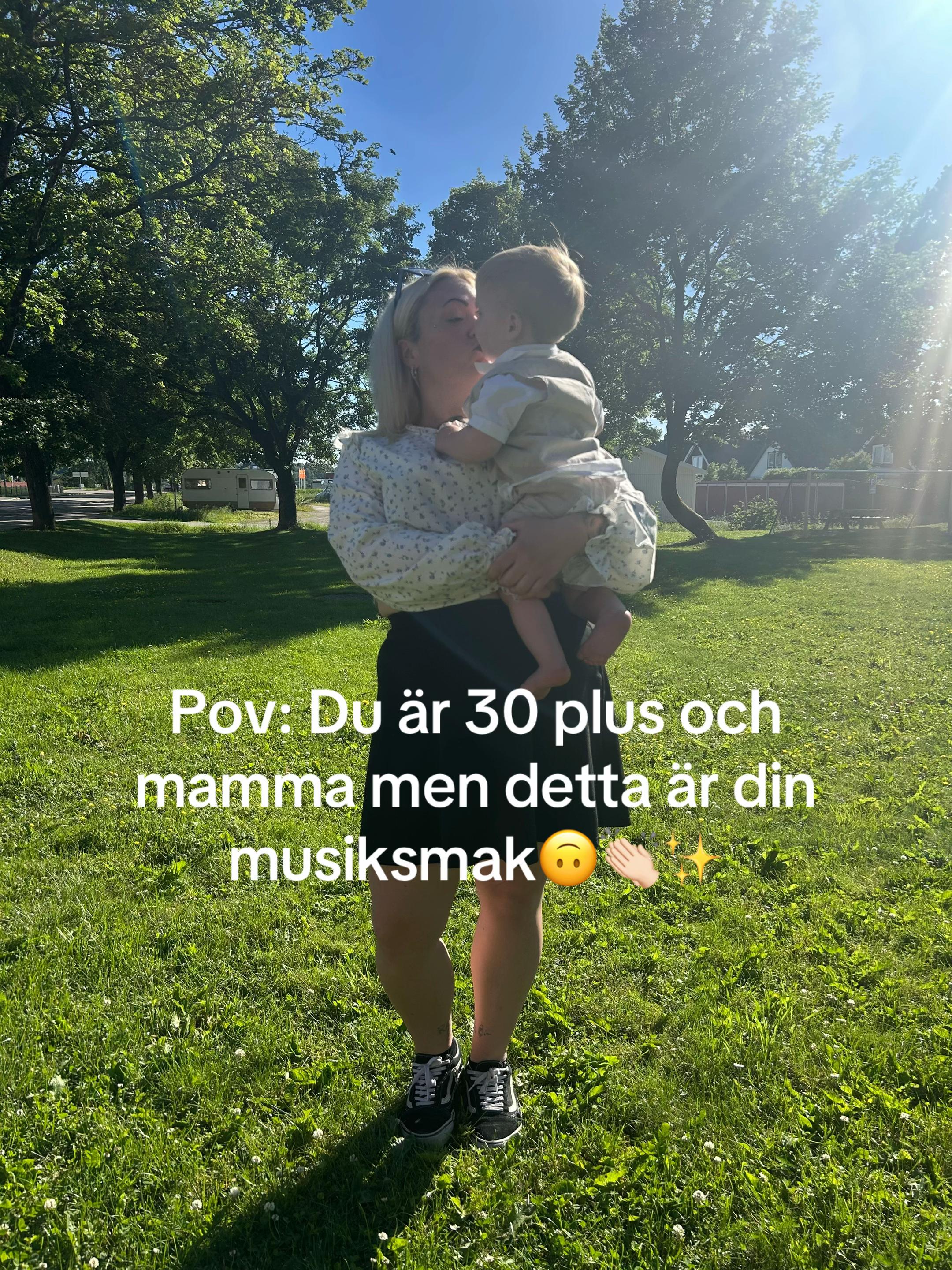 @Elenaemma