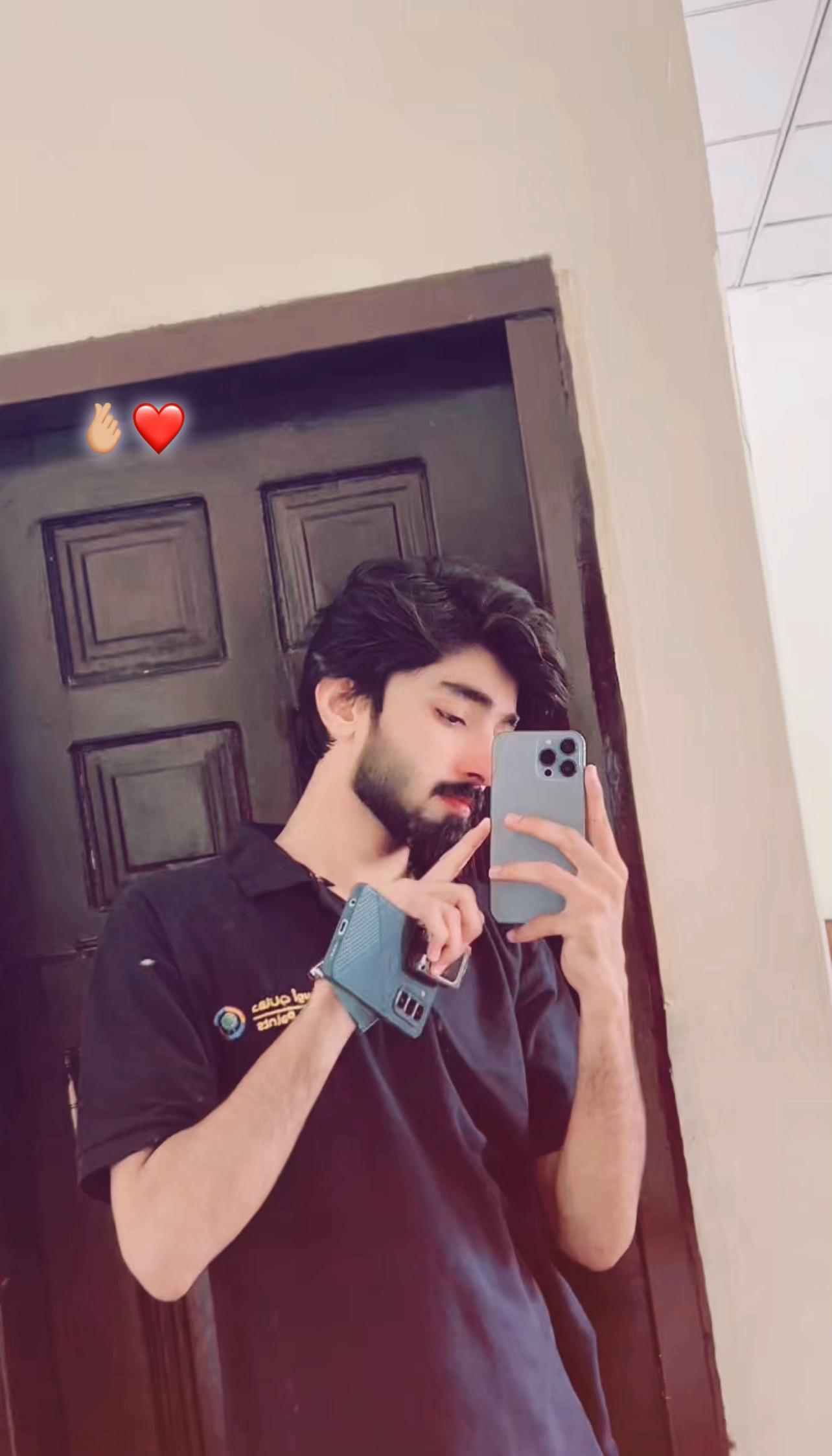 @🥂شہباز___راجپوت💸