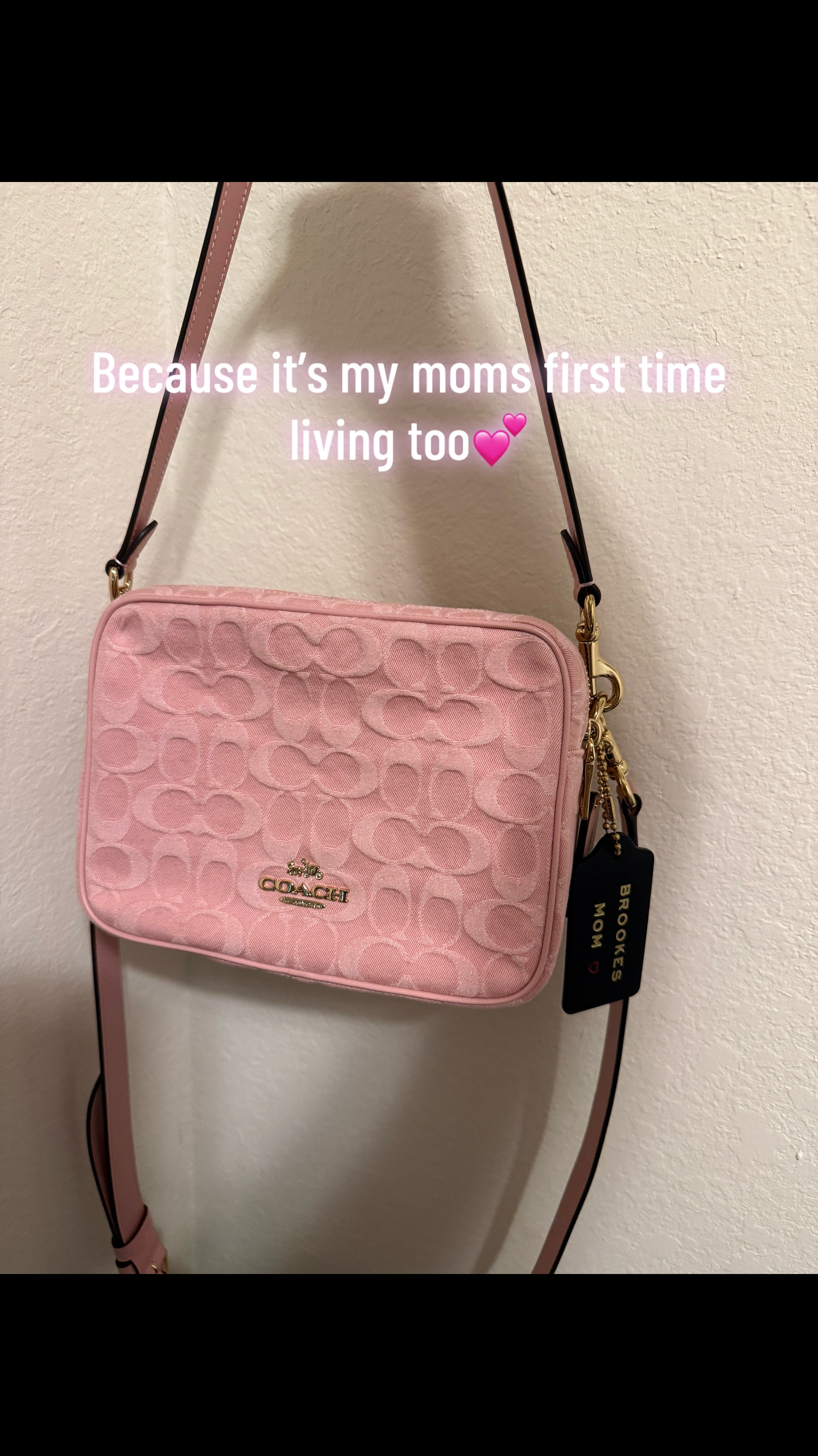 @Brooke💖Books📖Bags👜Life✨