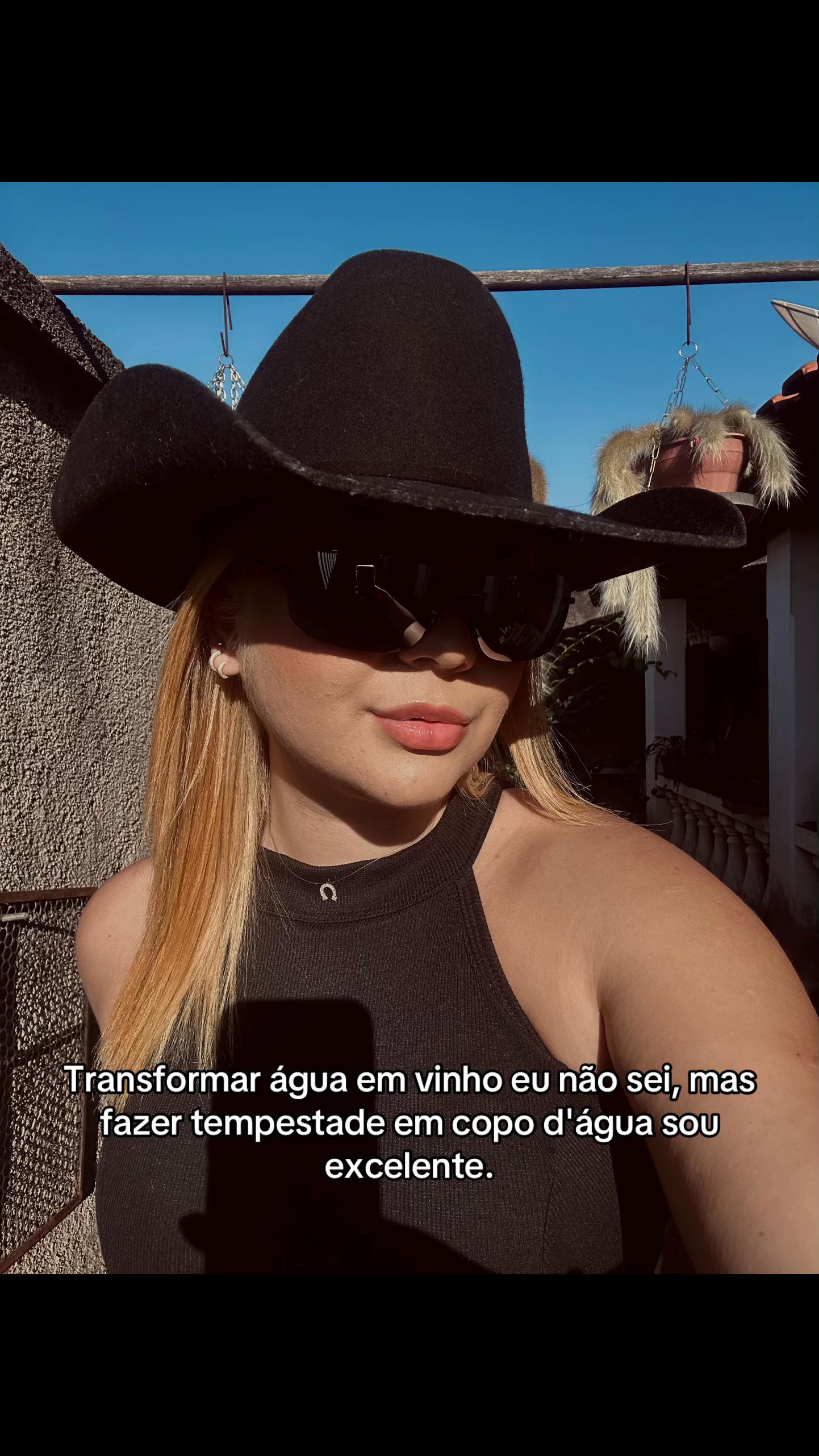@julia
