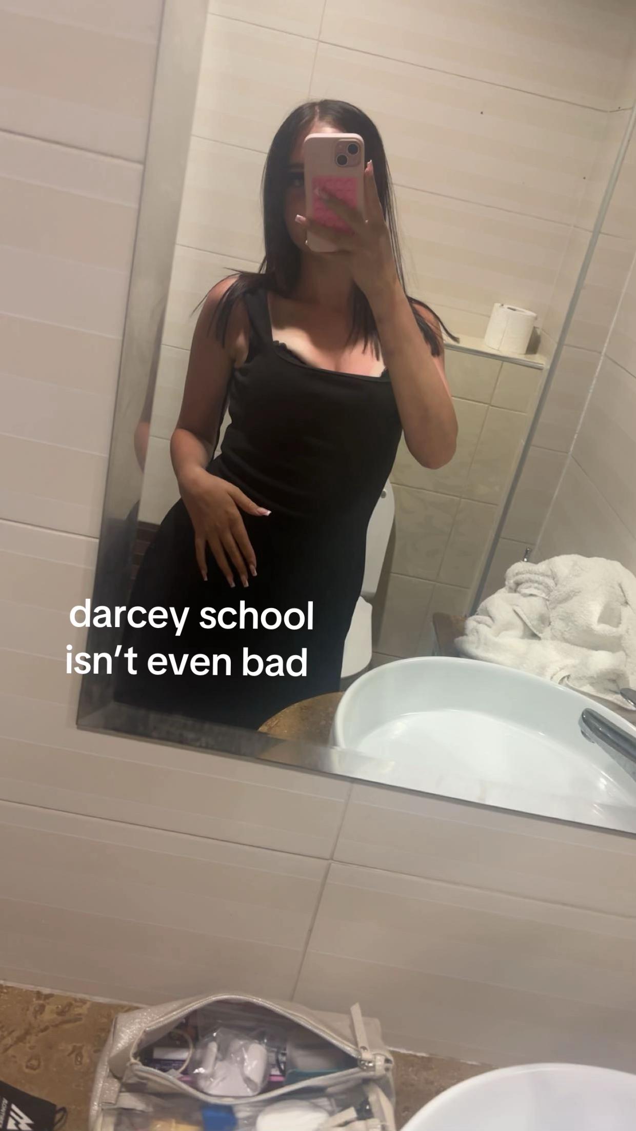 @๊จ
