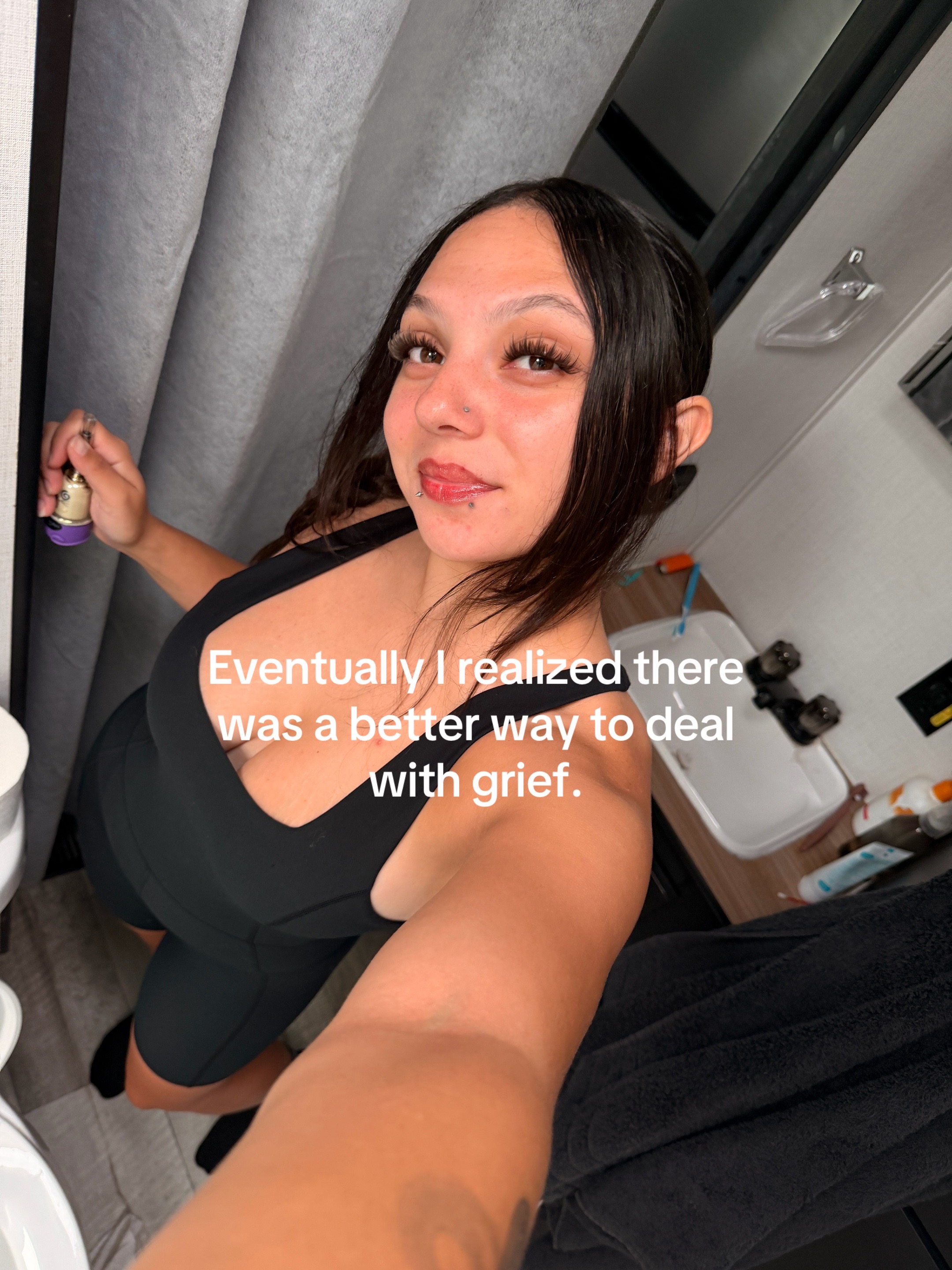 @y2k4y_