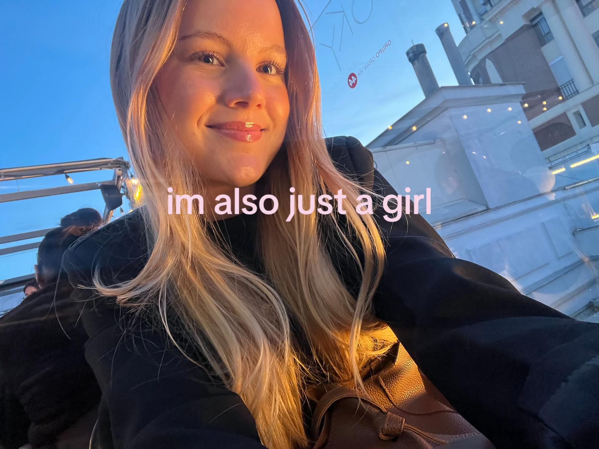 @lili