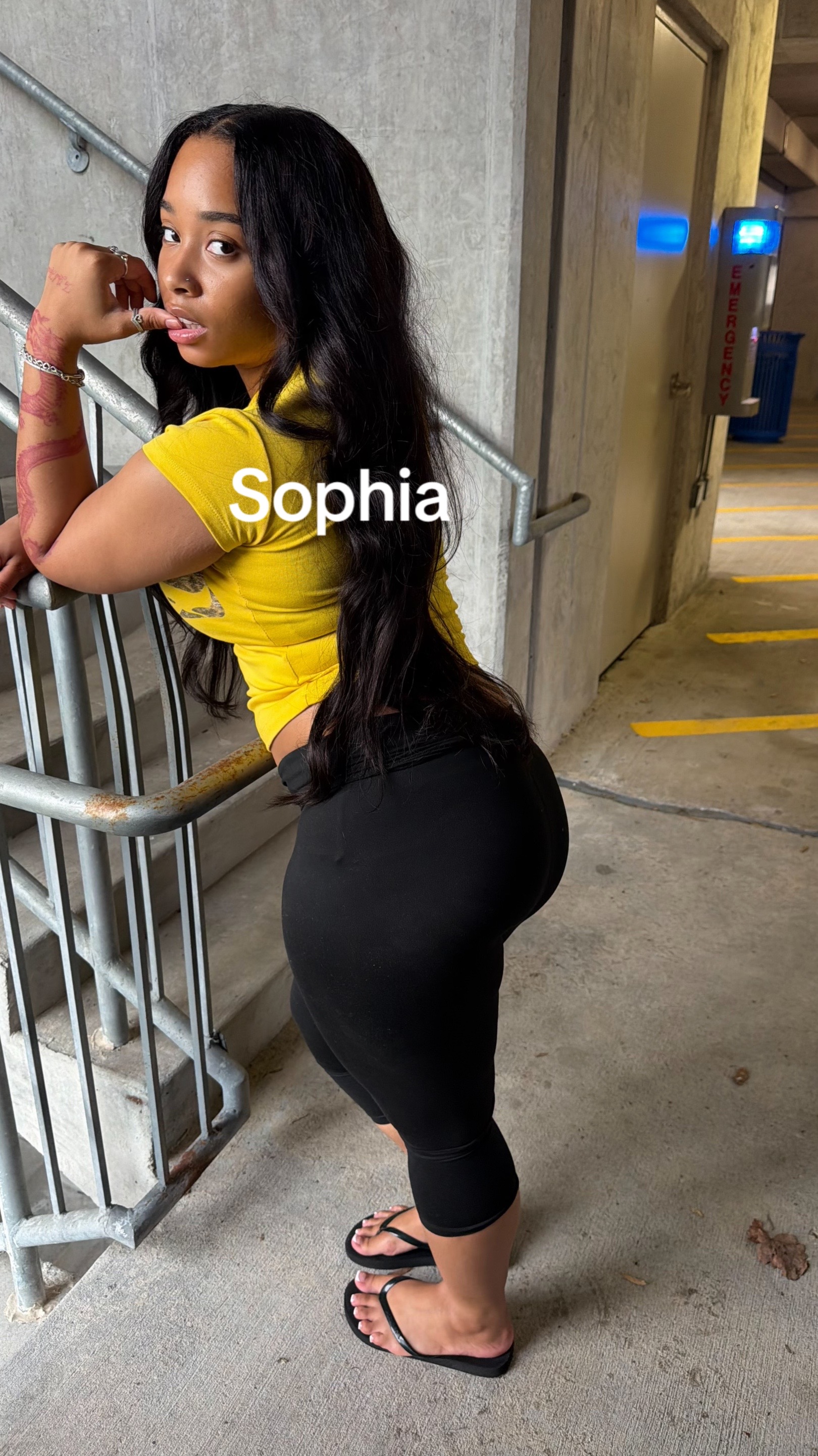 @Sophia