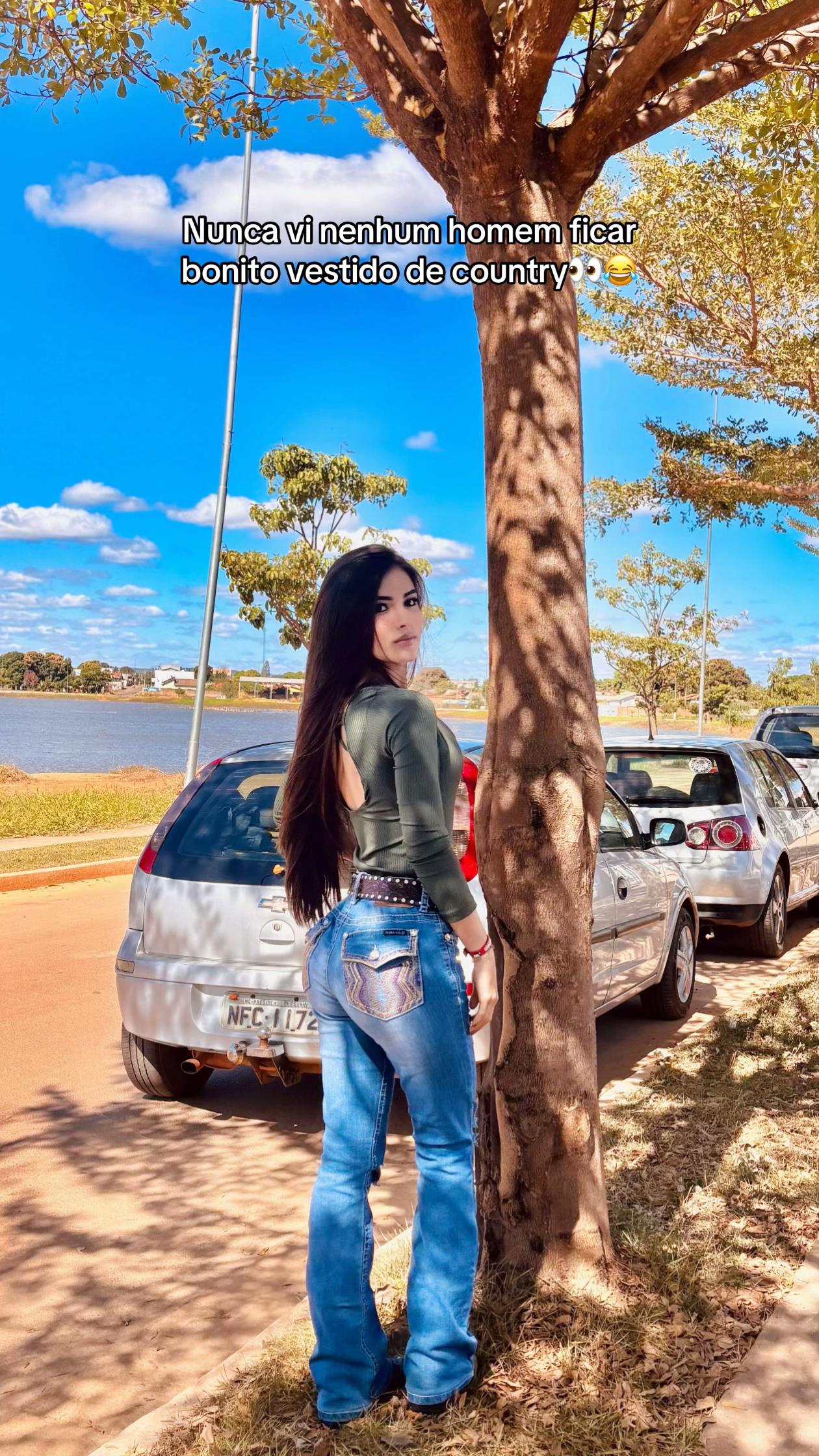 @Lavínia🤍