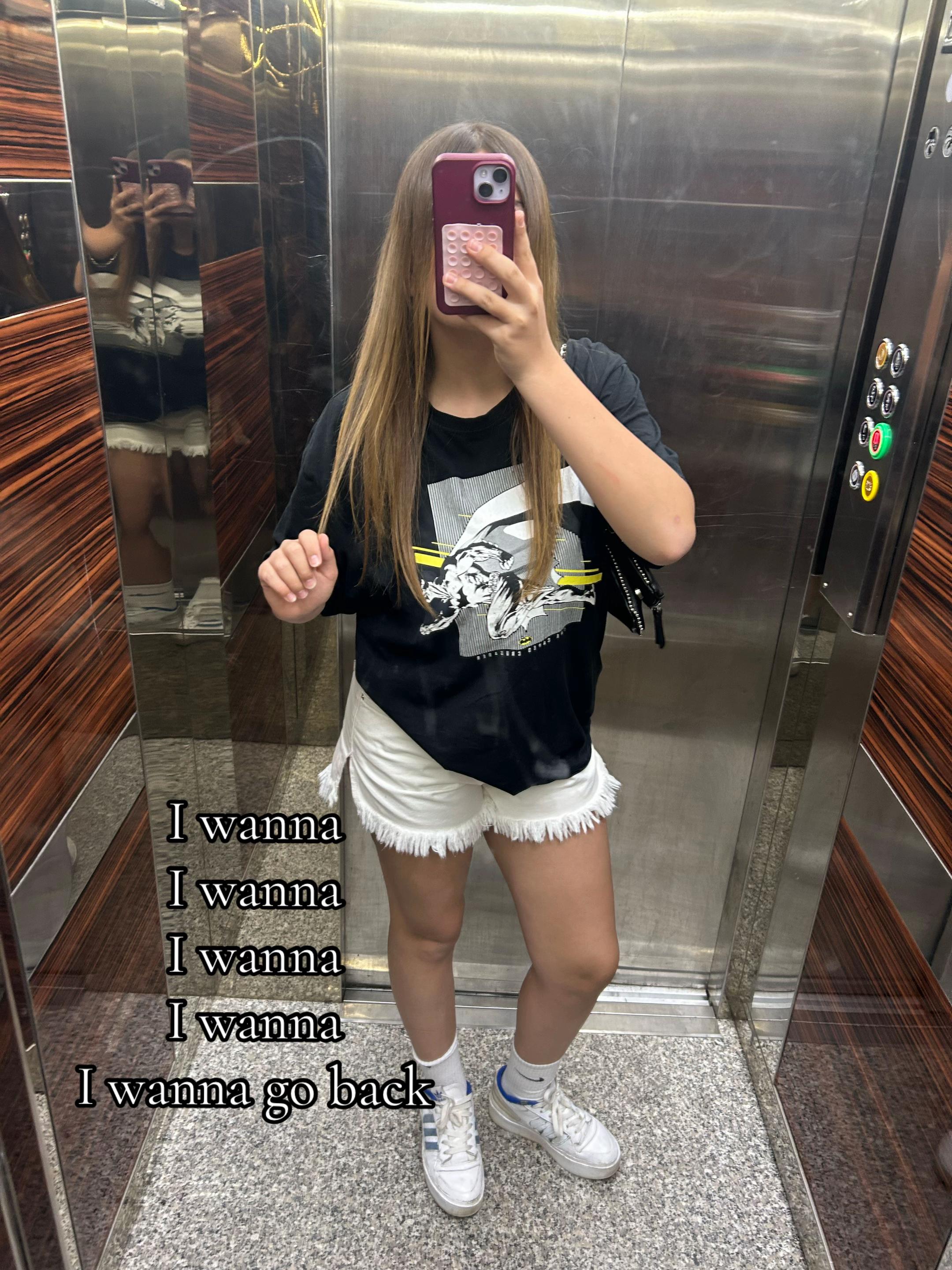 @Elaerkecs
