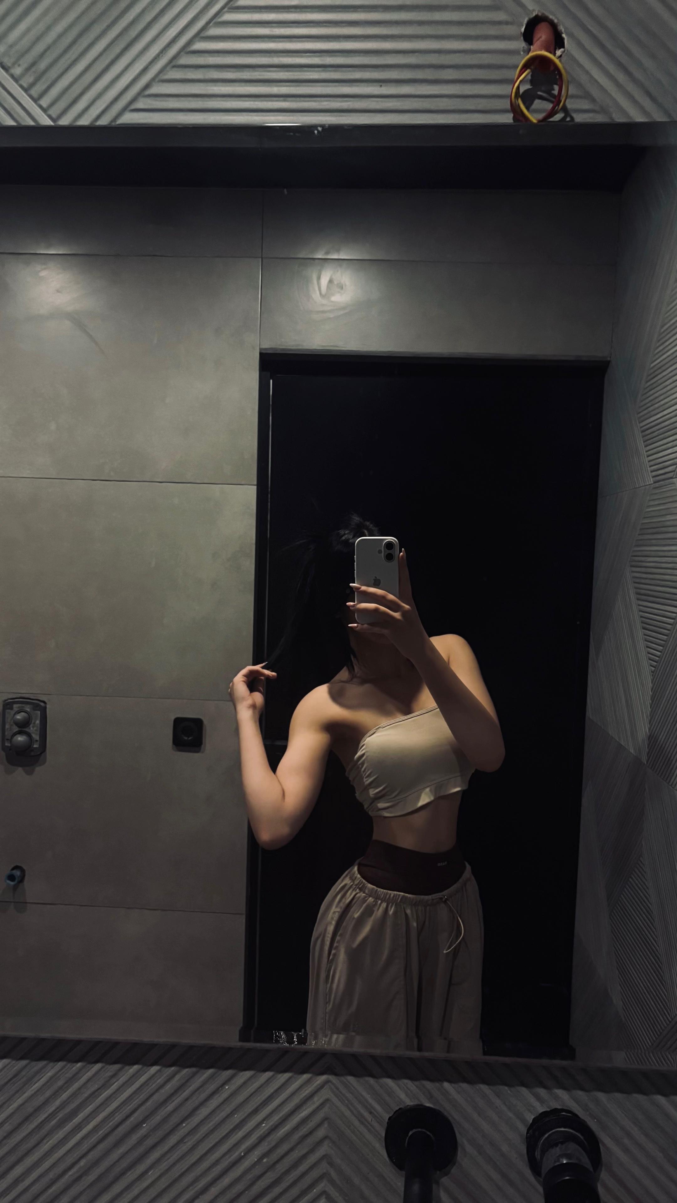 @eiryica