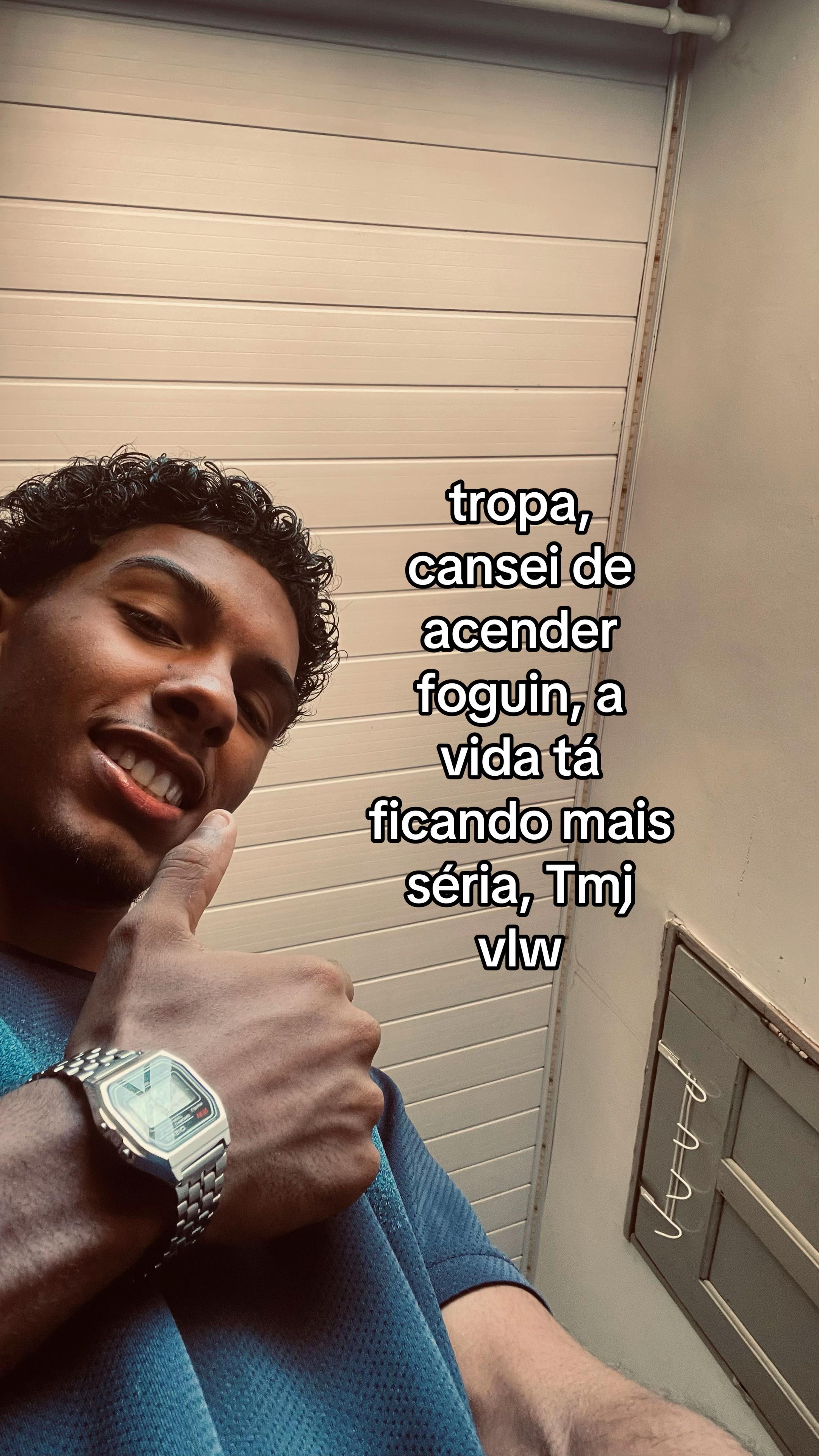 @&Eacute; o 𝔇N