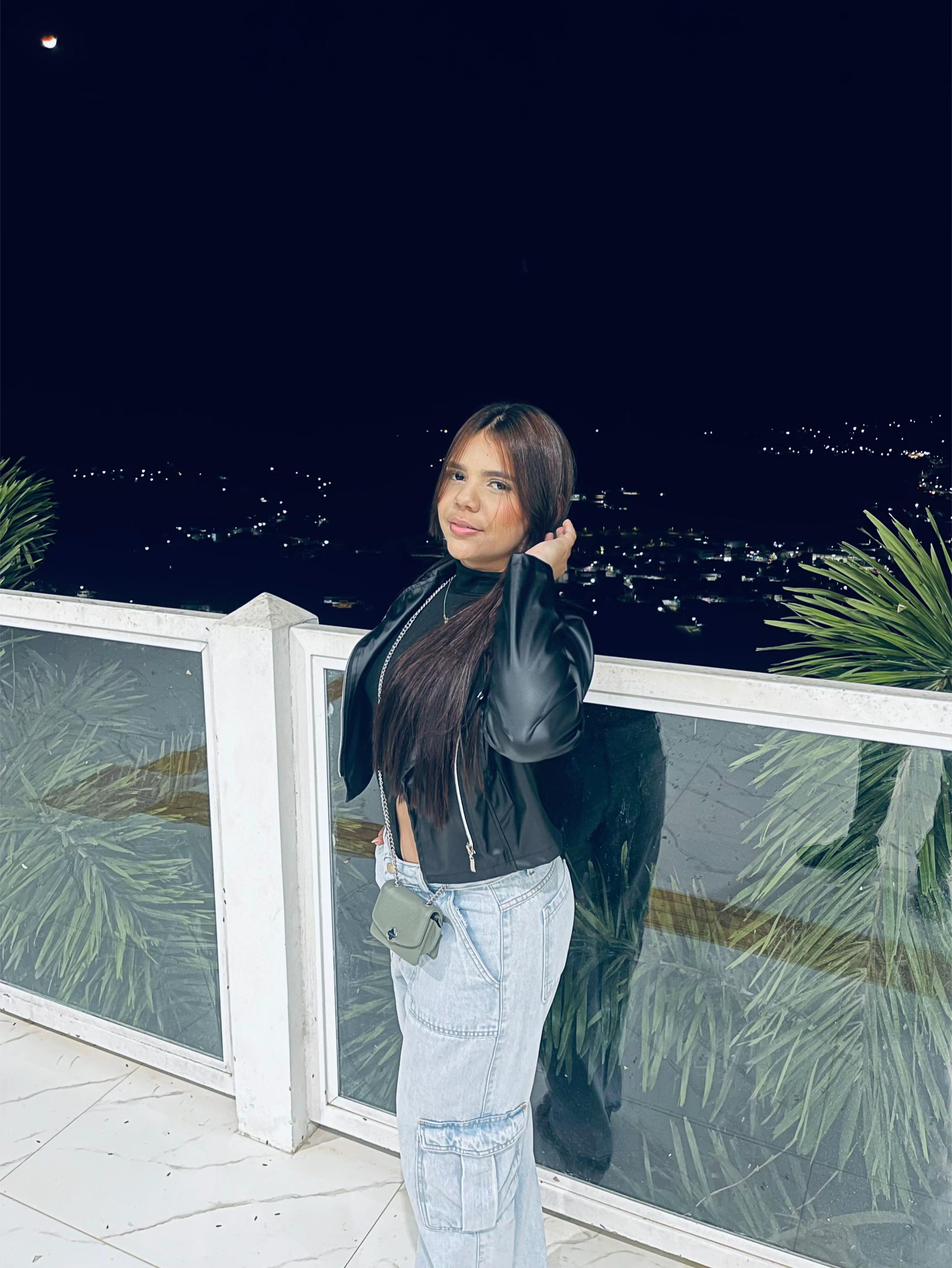 @vitoriamoura_.a