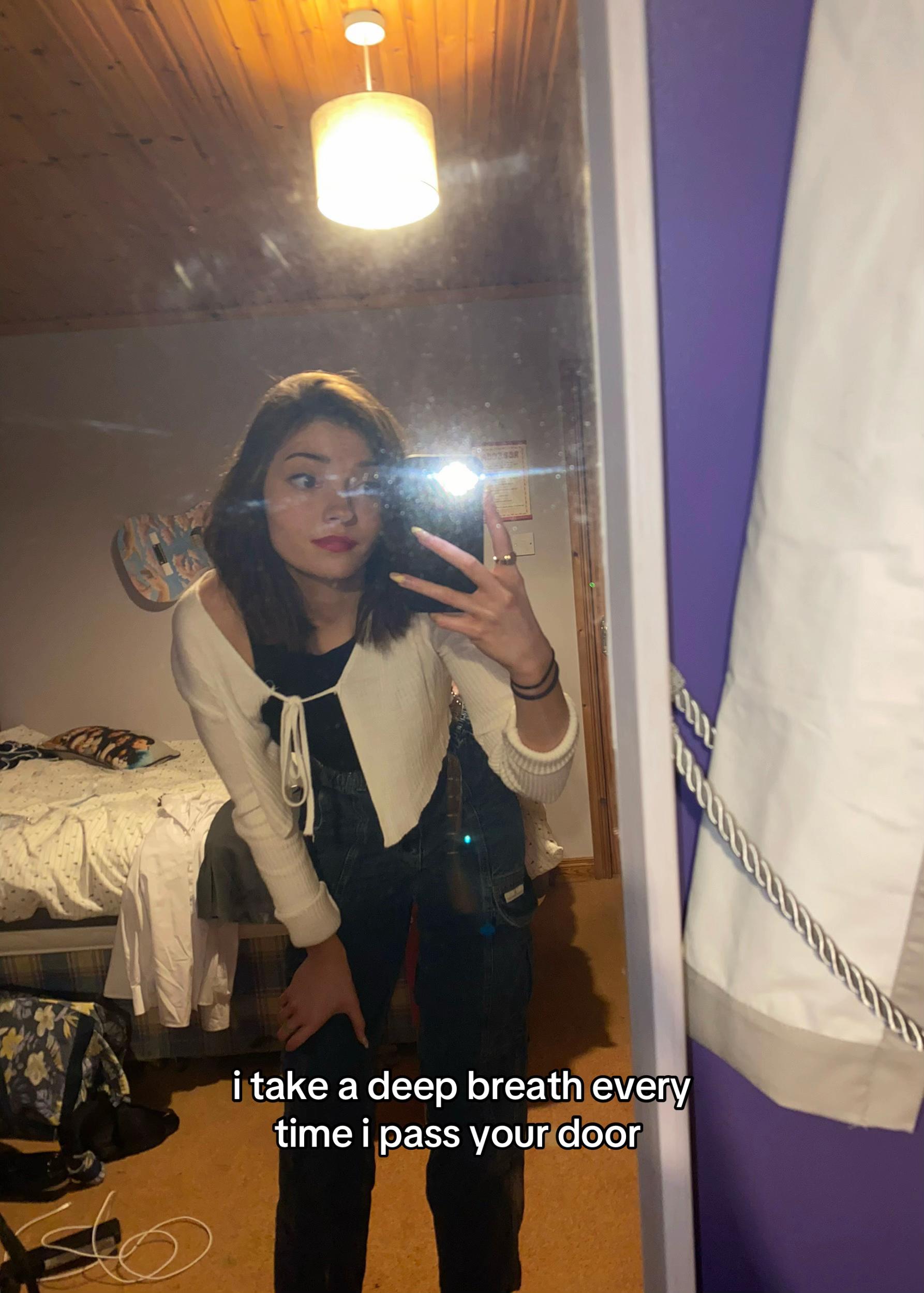 @nicole