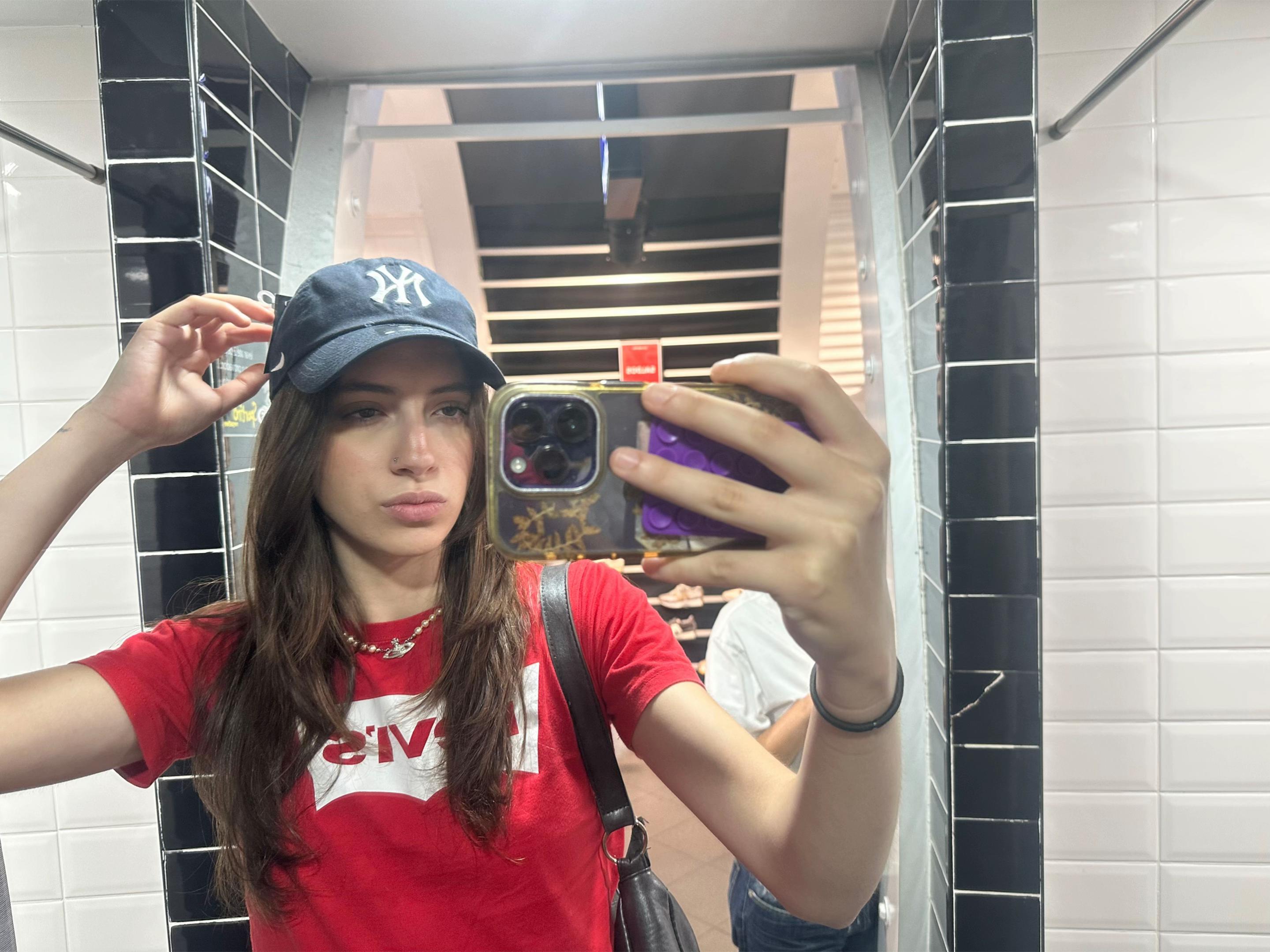 @mia