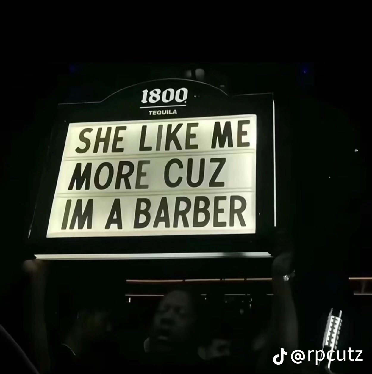@off1ciallz_priv