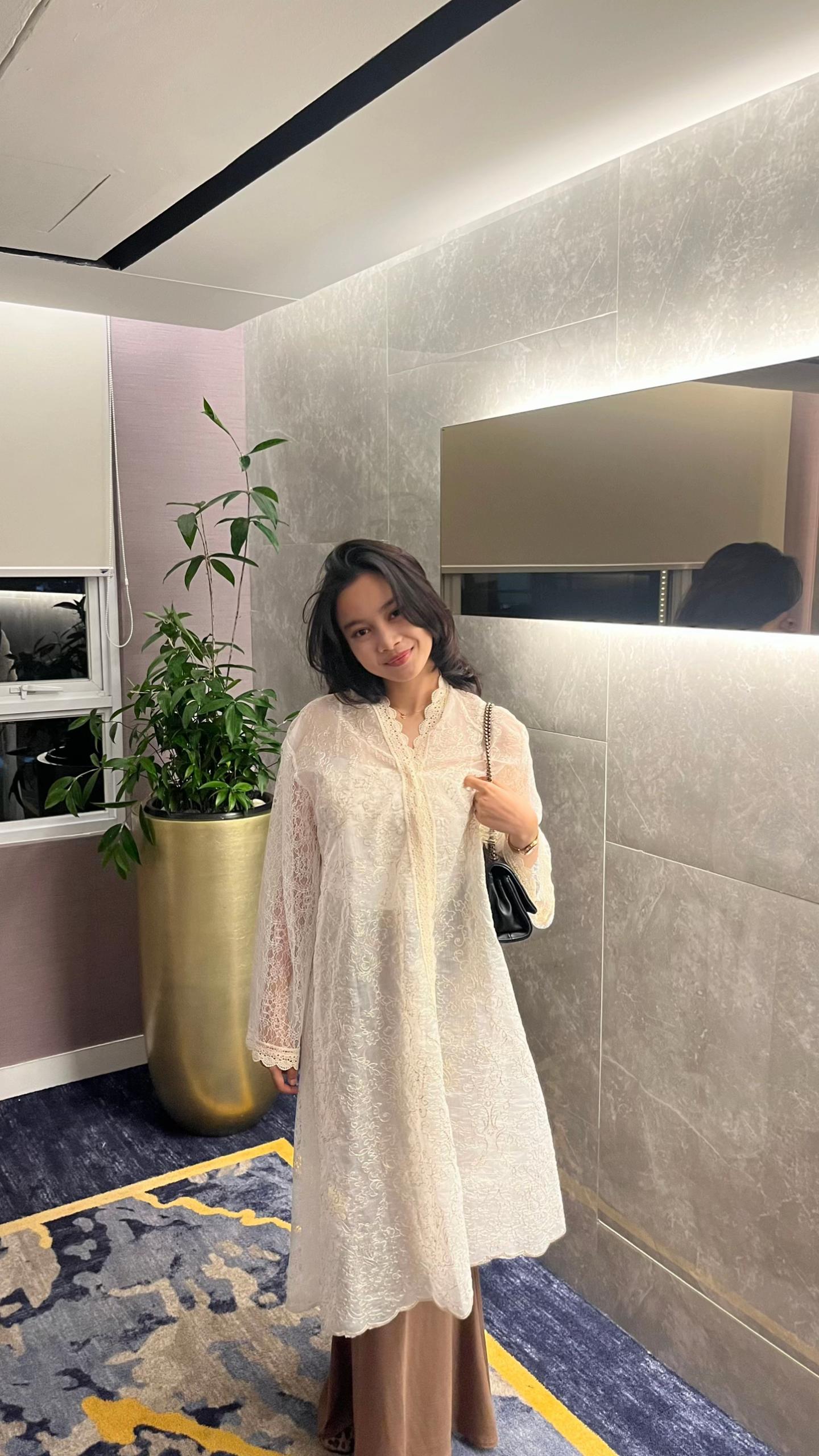 @zara’s here