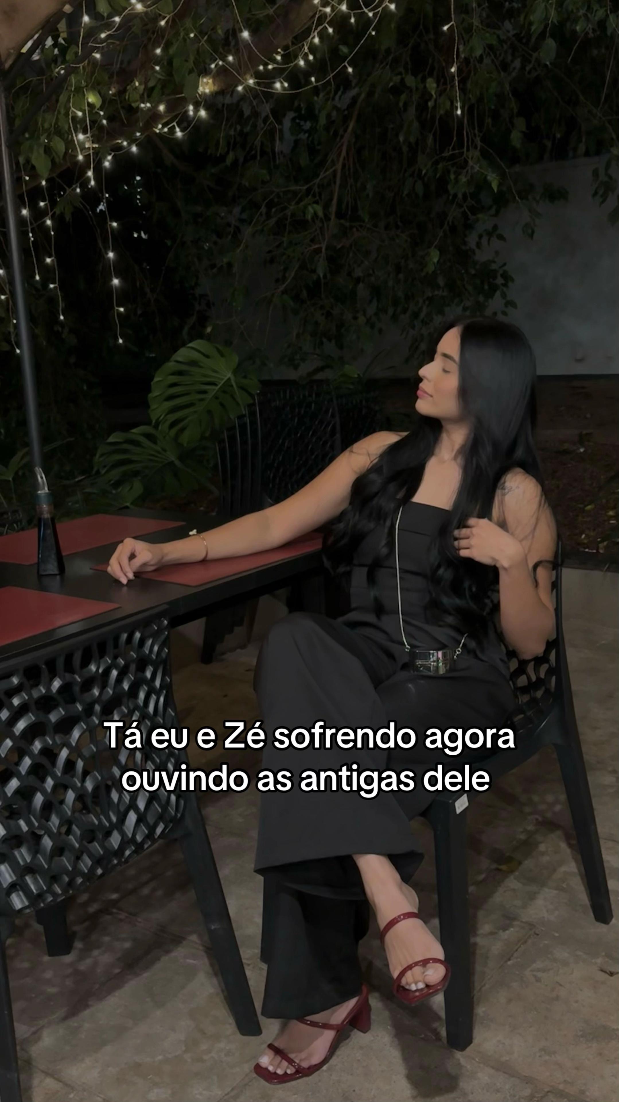 @Carla Evellyn